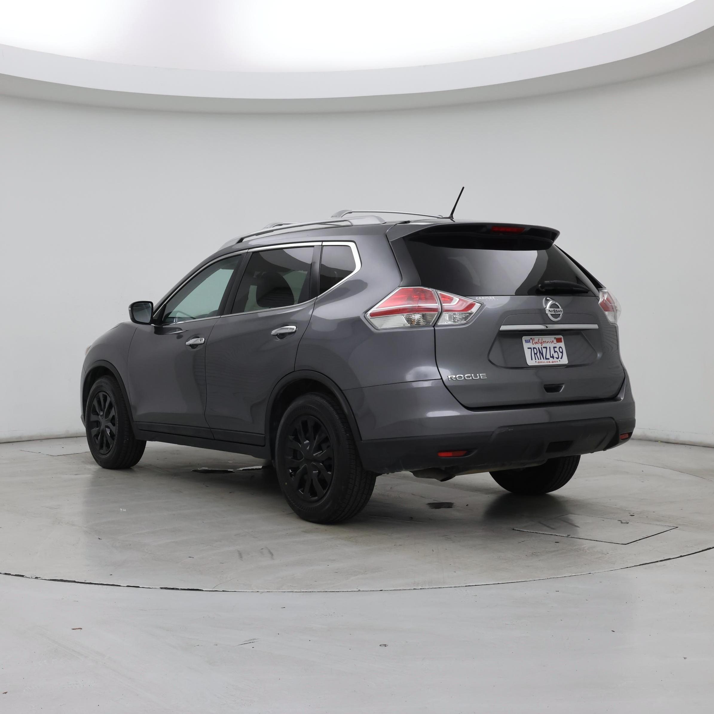 Thumbnail: 2016 Nissan Rogue - 2