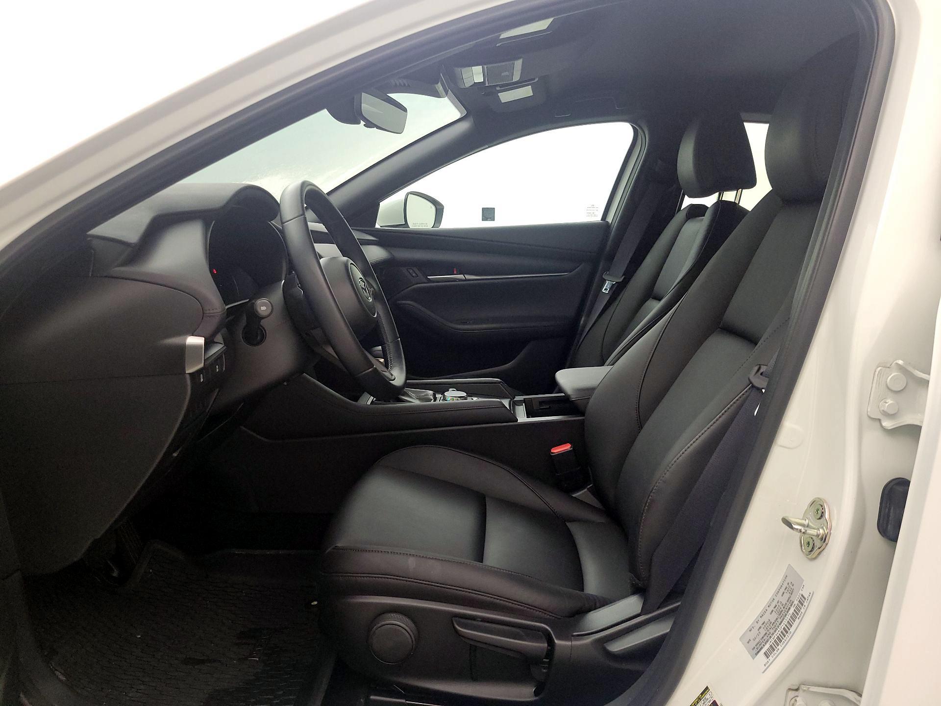 Thumbnail: 2023 Mazda Mazda3 - 11