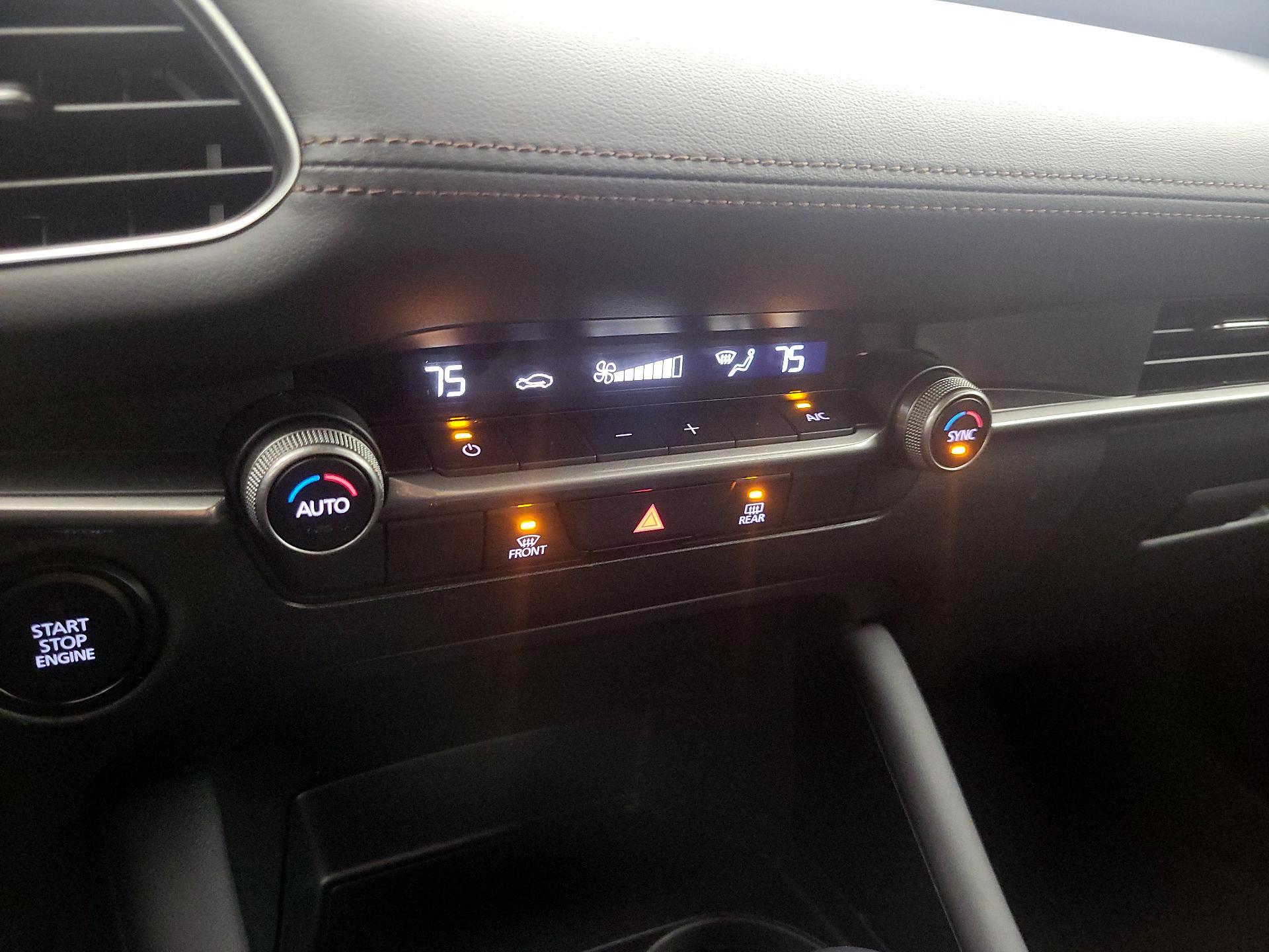 Thumbnail: 2023 Mazda Mazda3 - 17