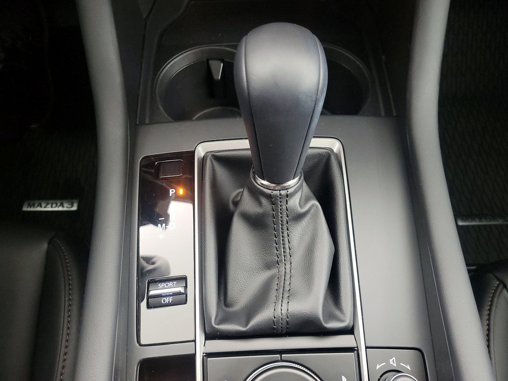 Thumbnail: 2023 Mazda Mazda3 - 18