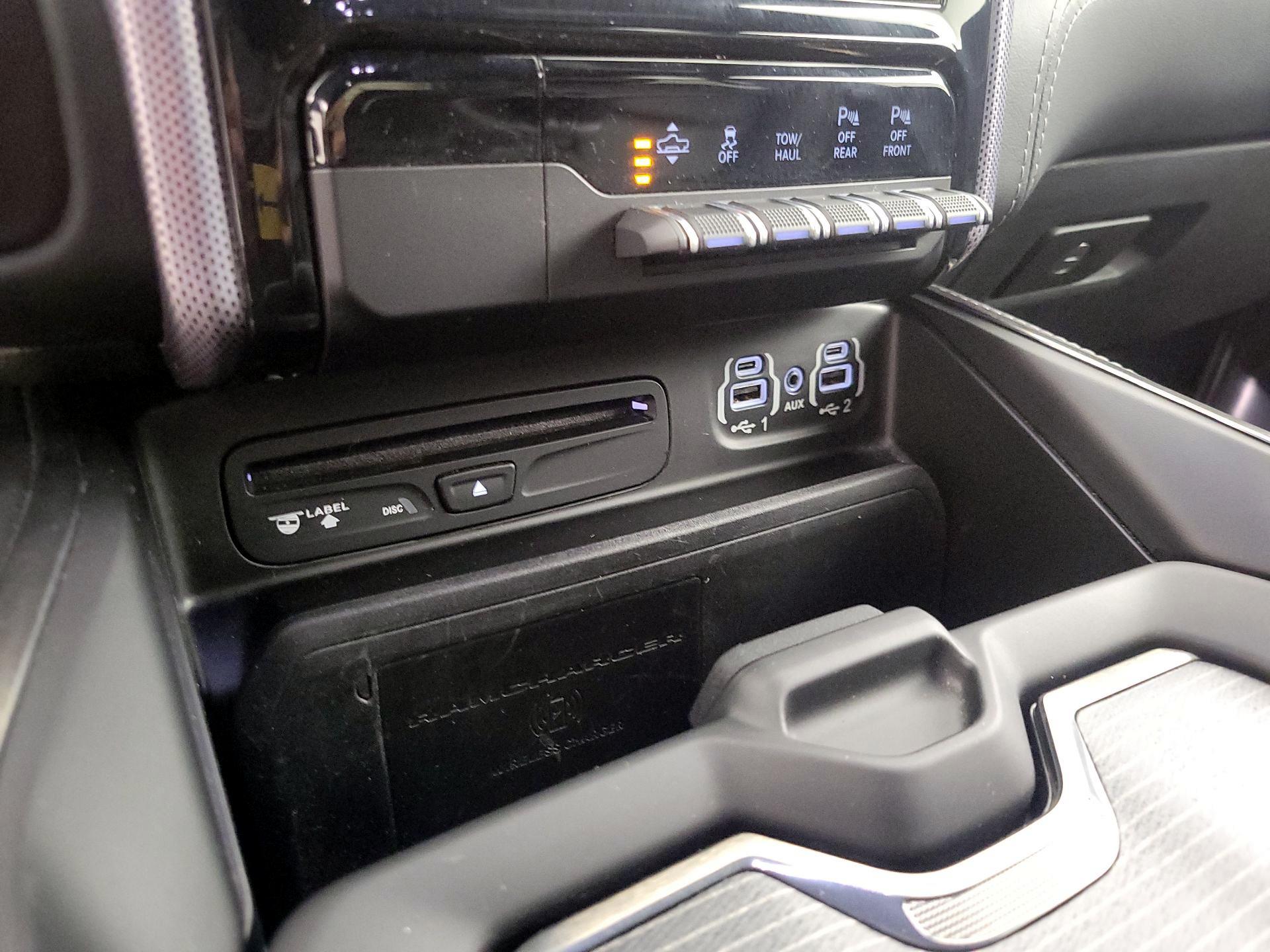 Thumbnail: 2019 RAM 1500 - 19