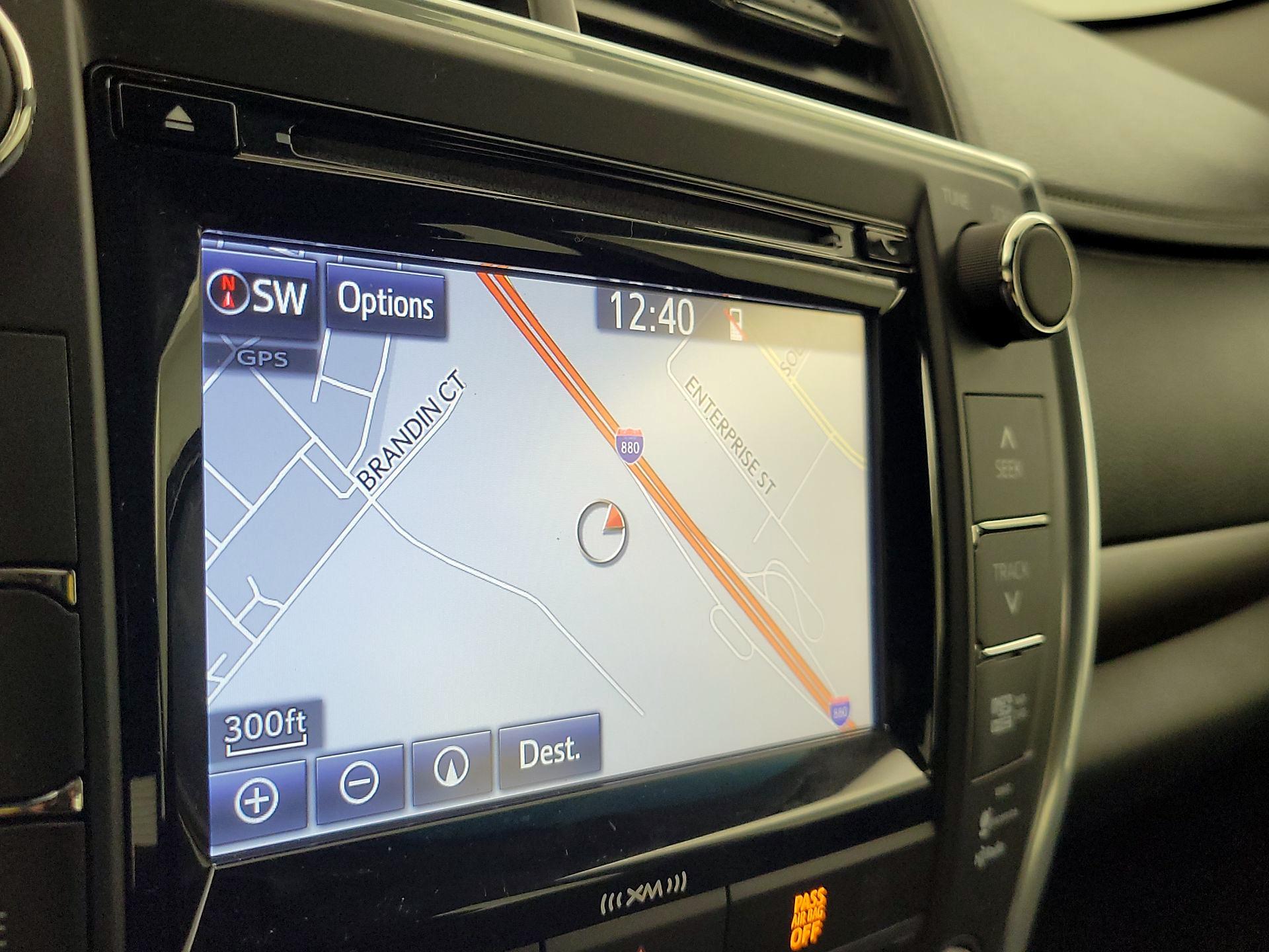 Thumbnail: 2017 Toyota Camry - 14