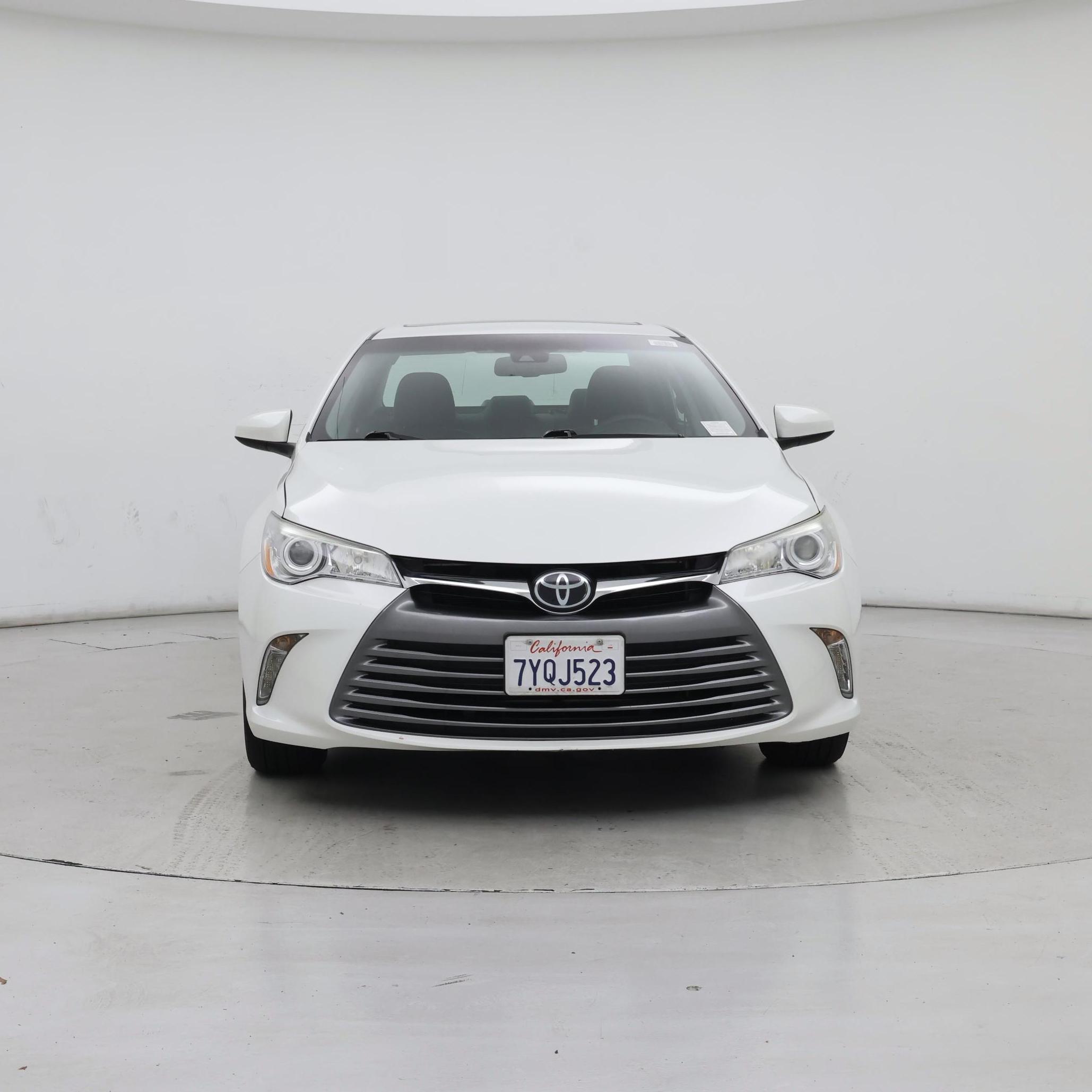 Thumbnail: 2017 Toyota Camry - 5