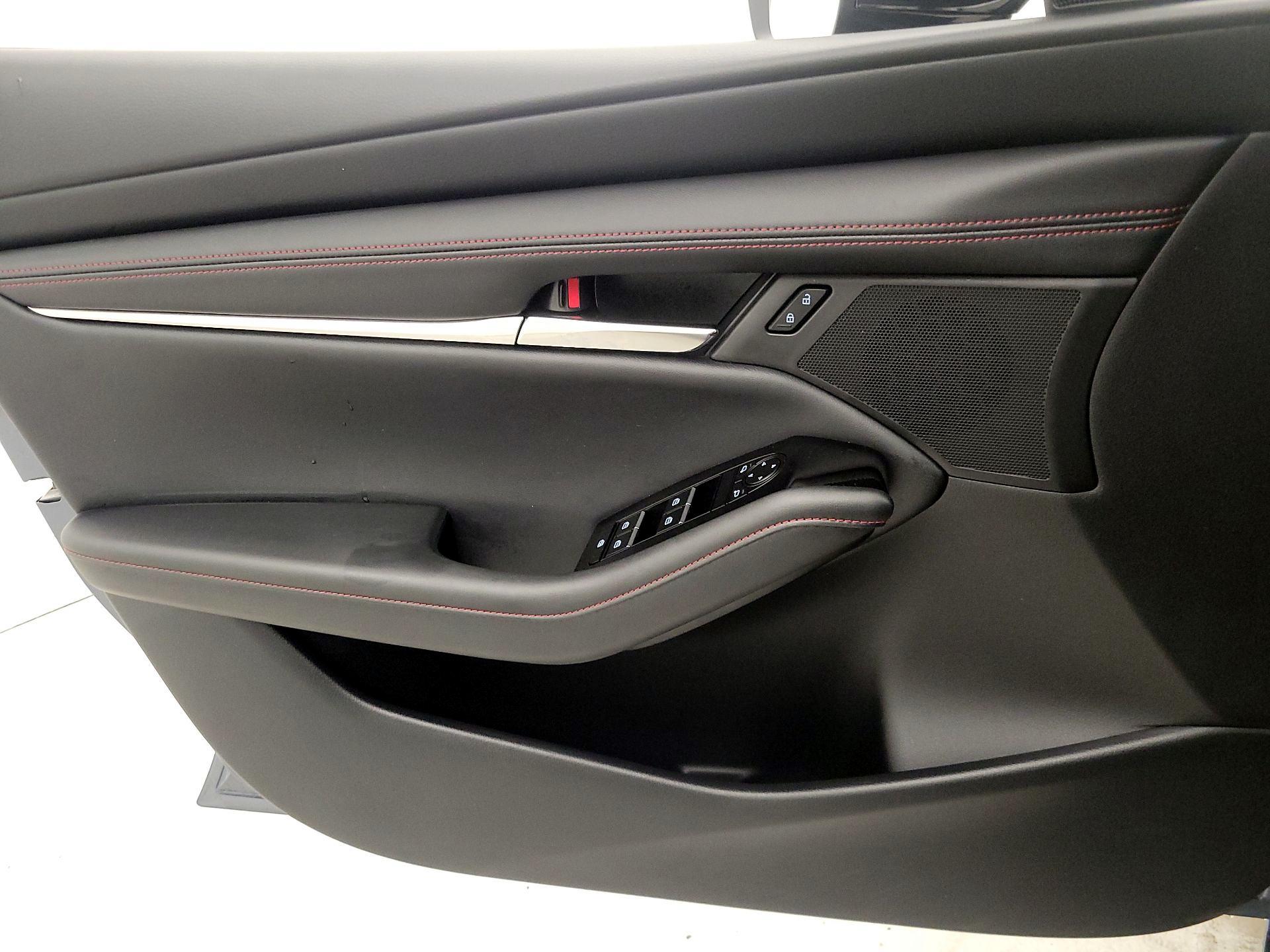 Thumbnail: 2024 Mazda Mazda3 - 12