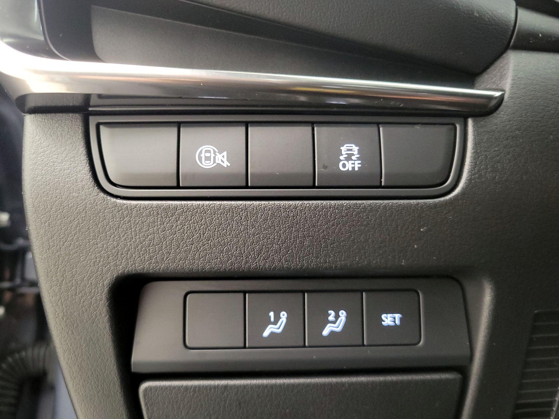 Thumbnail: 2024 Mazda Mazda3 - 13