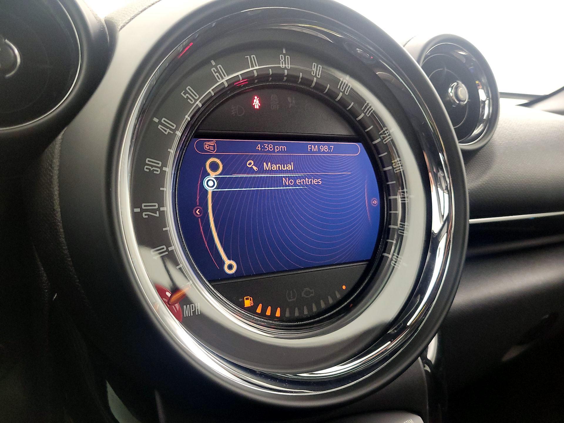 Thumbnail: 2016 MINI Cooper Countryman - 13