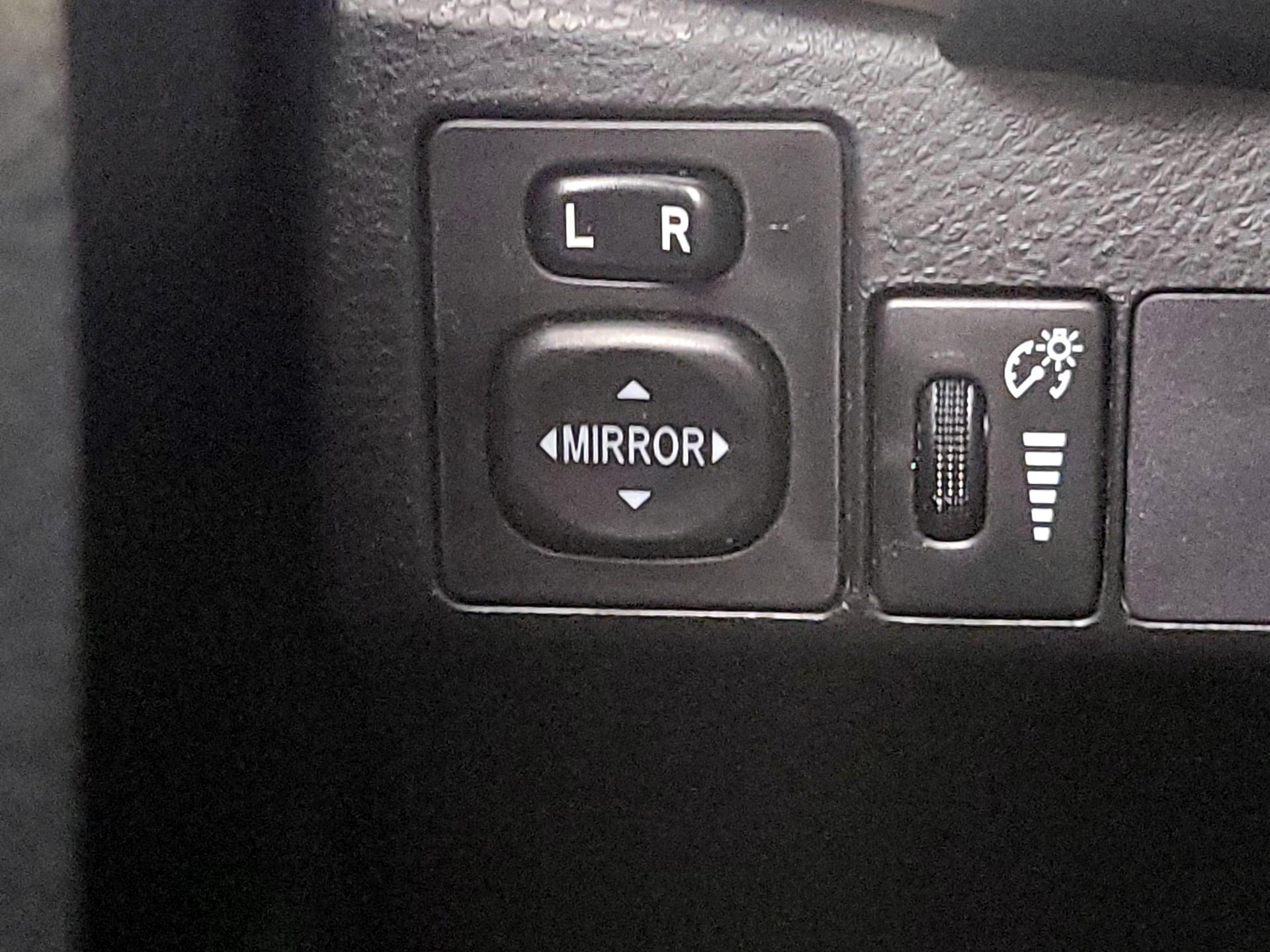 Thumbnail: 2018 Toyota Corolla - 13