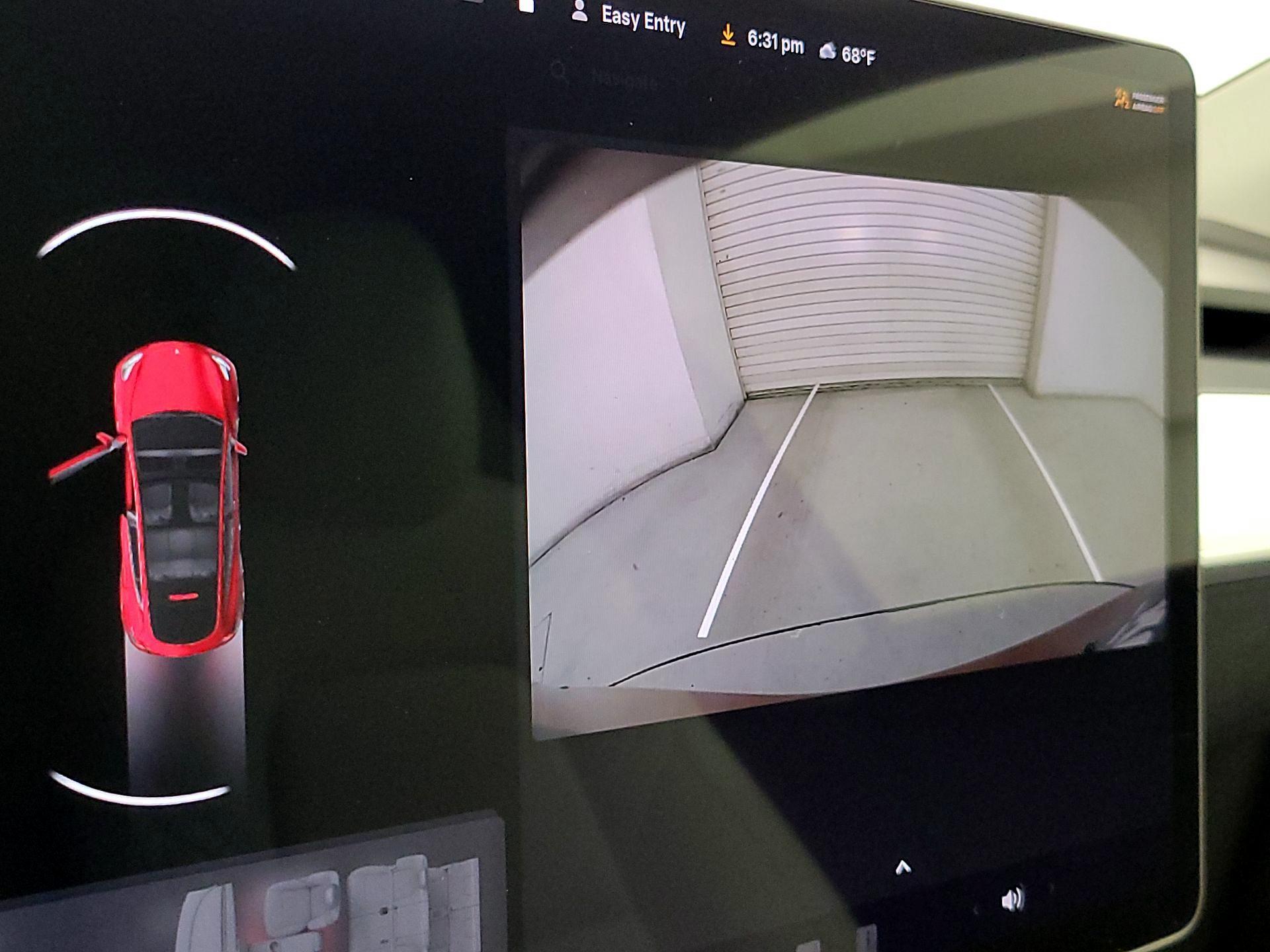 Thumbnail: 2022 Tesla Model Y - 14