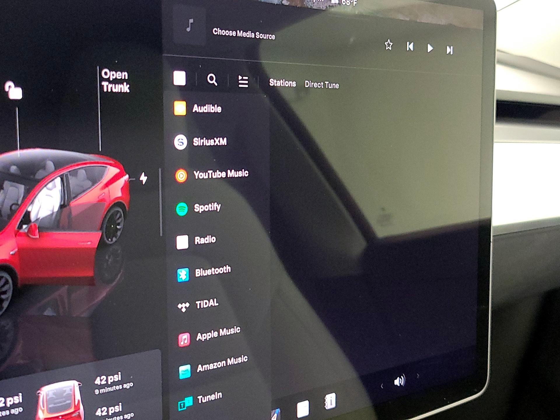 Thumbnail: 2022 Tesla Model Y - 15