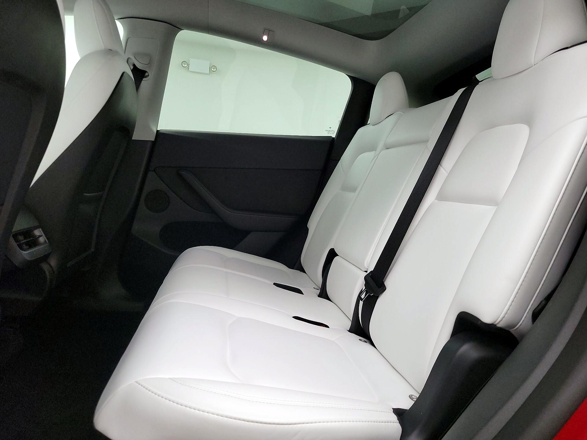 Thumbnail: 2022 Tesla Model Y - 19