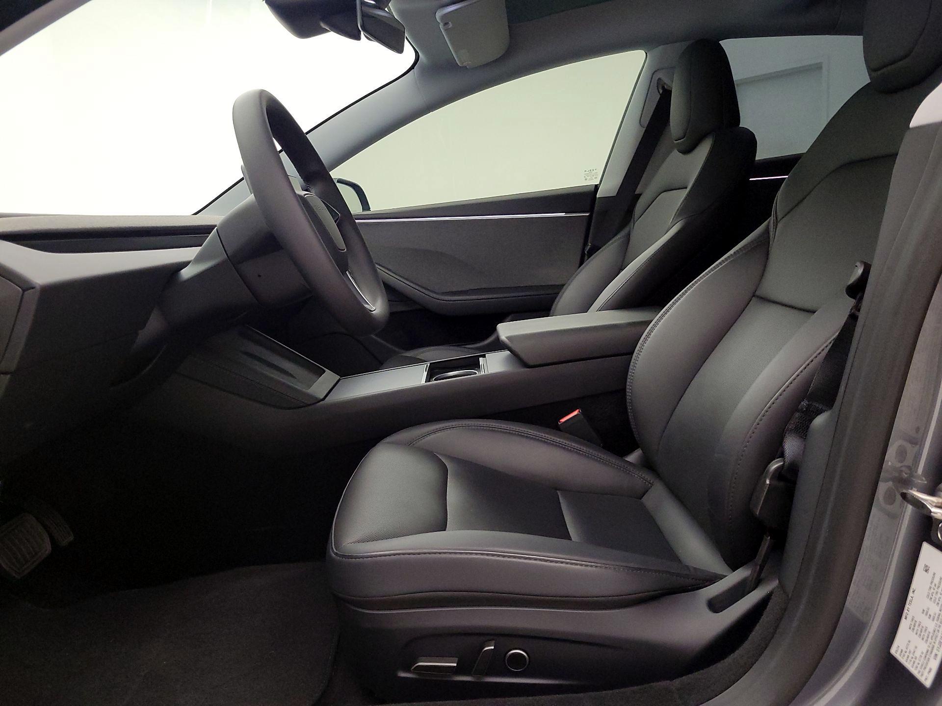 Thumbnail: 2024 Tesla Model 3 - 11