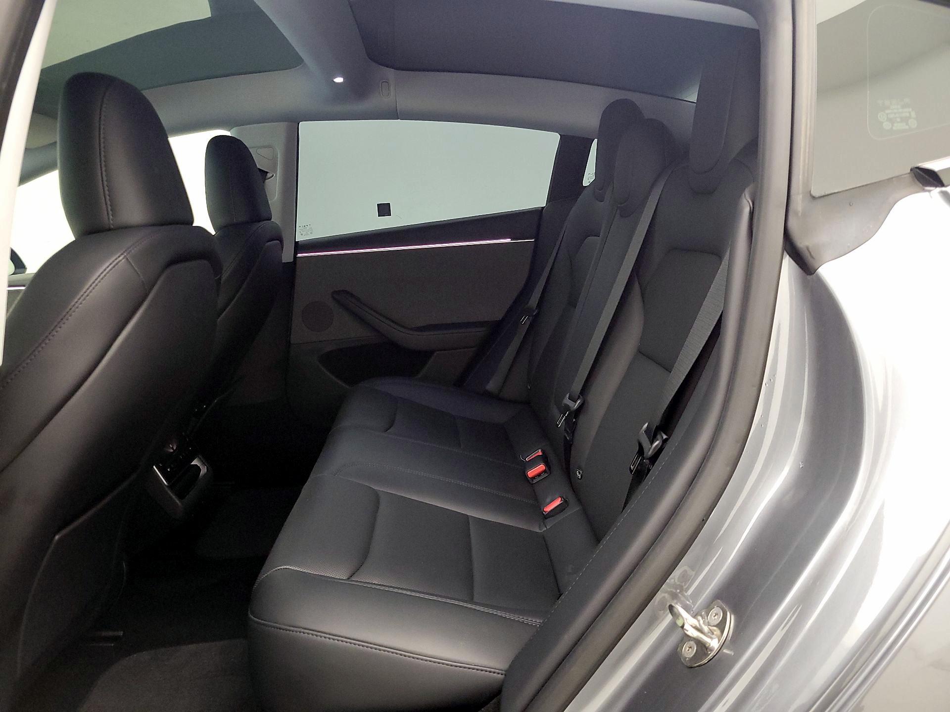 Thumbnail: 2024 Tesla Model 3 - 18