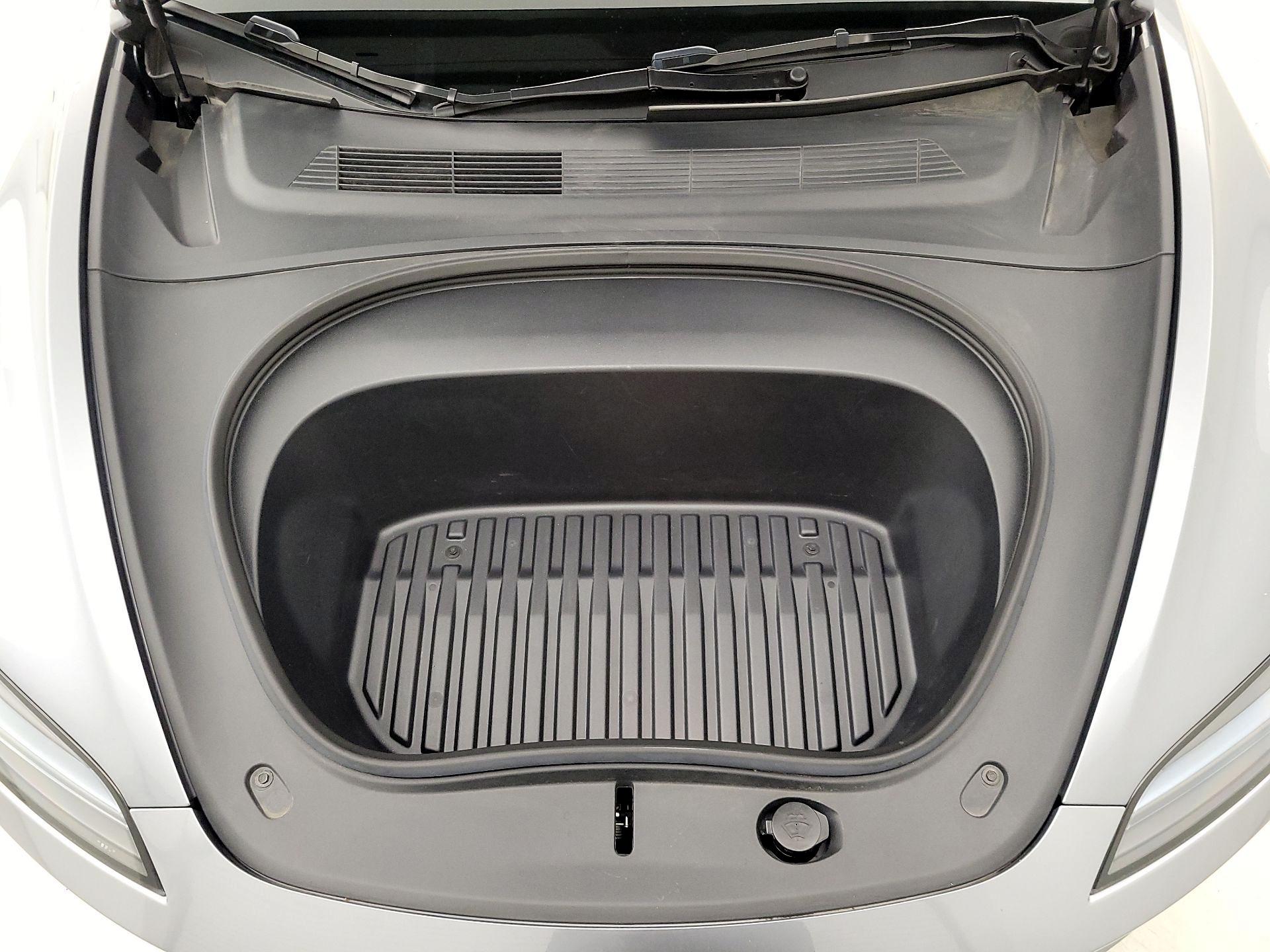 Thumbnail: 2024 Tesla Model 3 - 20