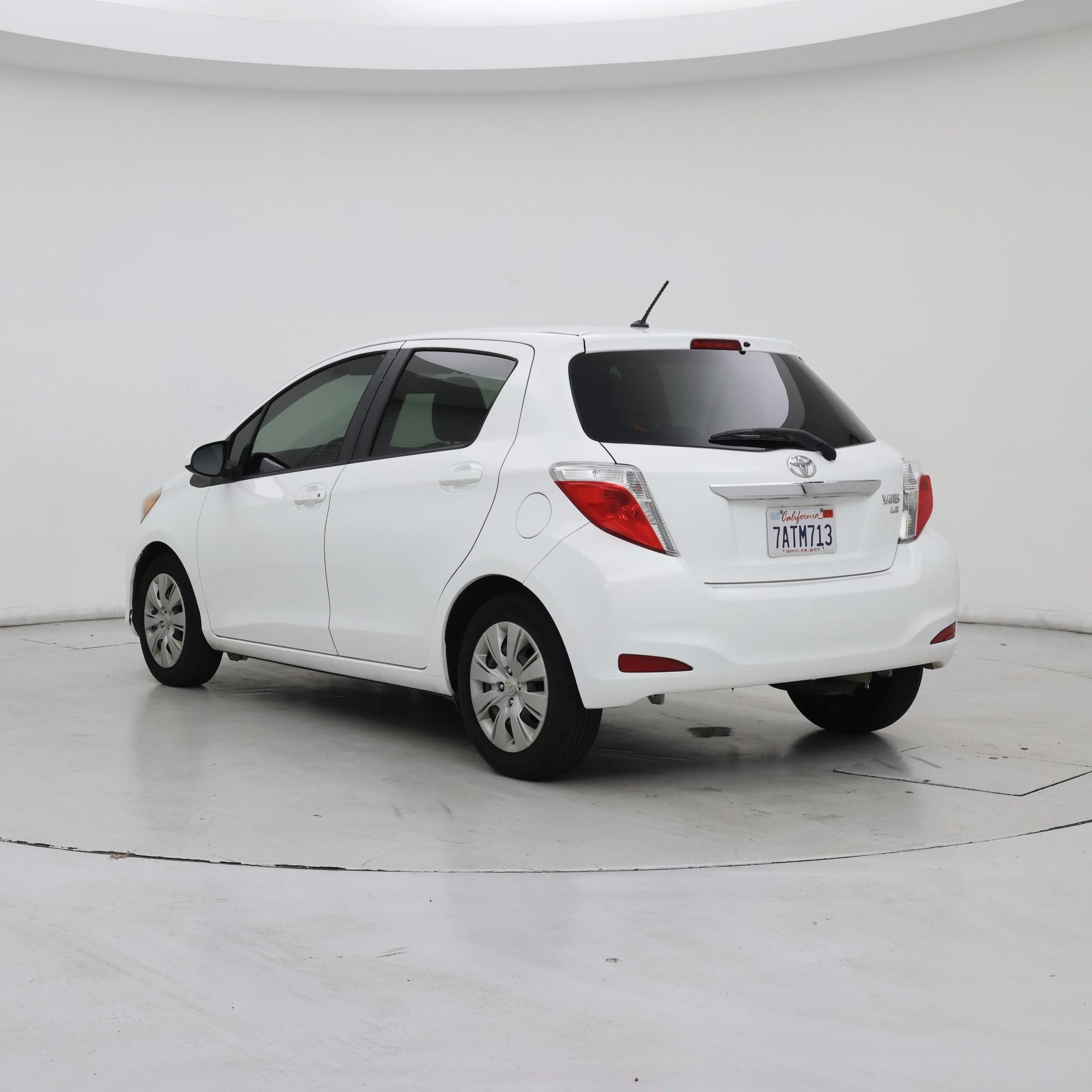 Thumbnail: 2014 Toyota Yaris - 2