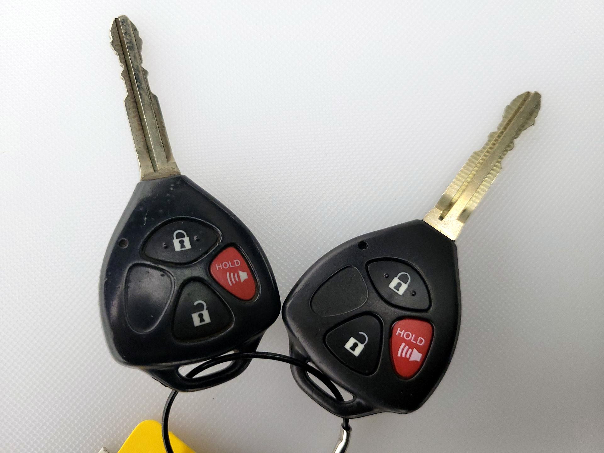 Thumbnail: 2014 Toyota Yaris - 20