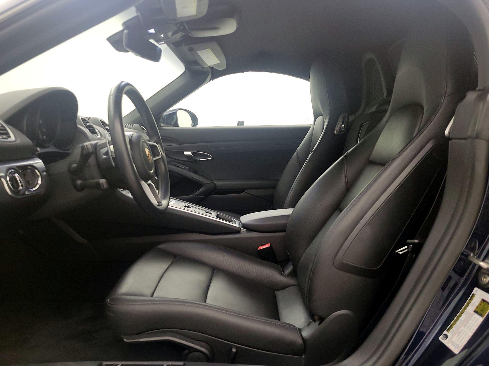 Thumbnail: 2021 Porsche 718 Boxster - 11