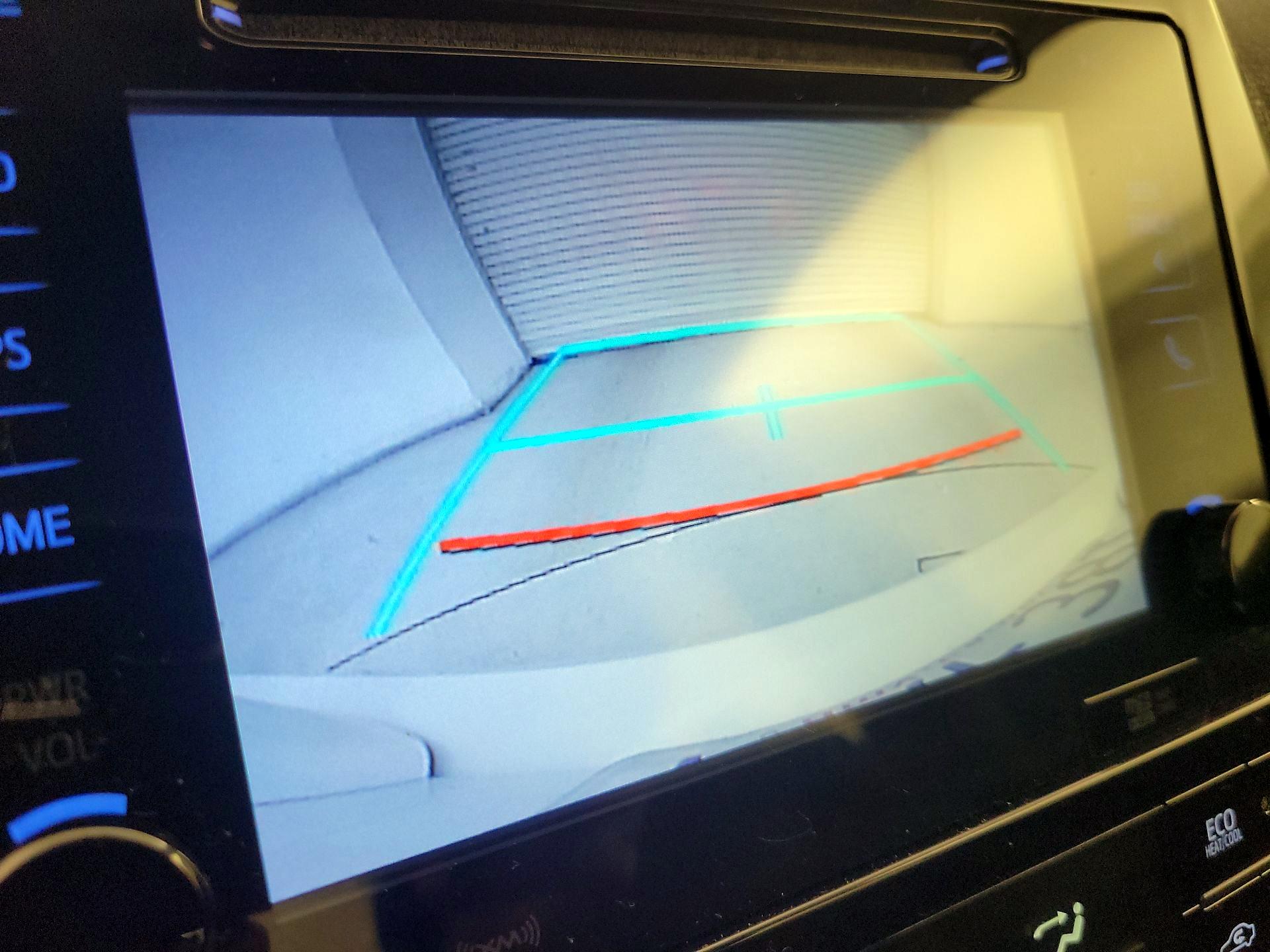 Thumbnail: 2016 Toyota Prius - 14