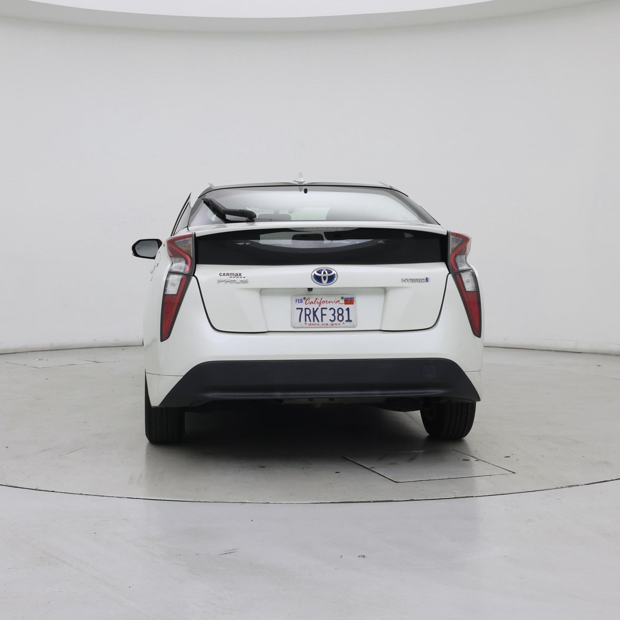 Thumbnail: 2016 Toyota Prius - 6