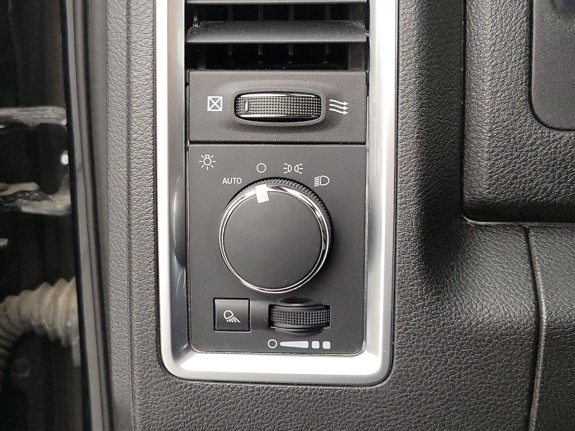 Thumbnail: 2023 RAM 1500 Classic - 13