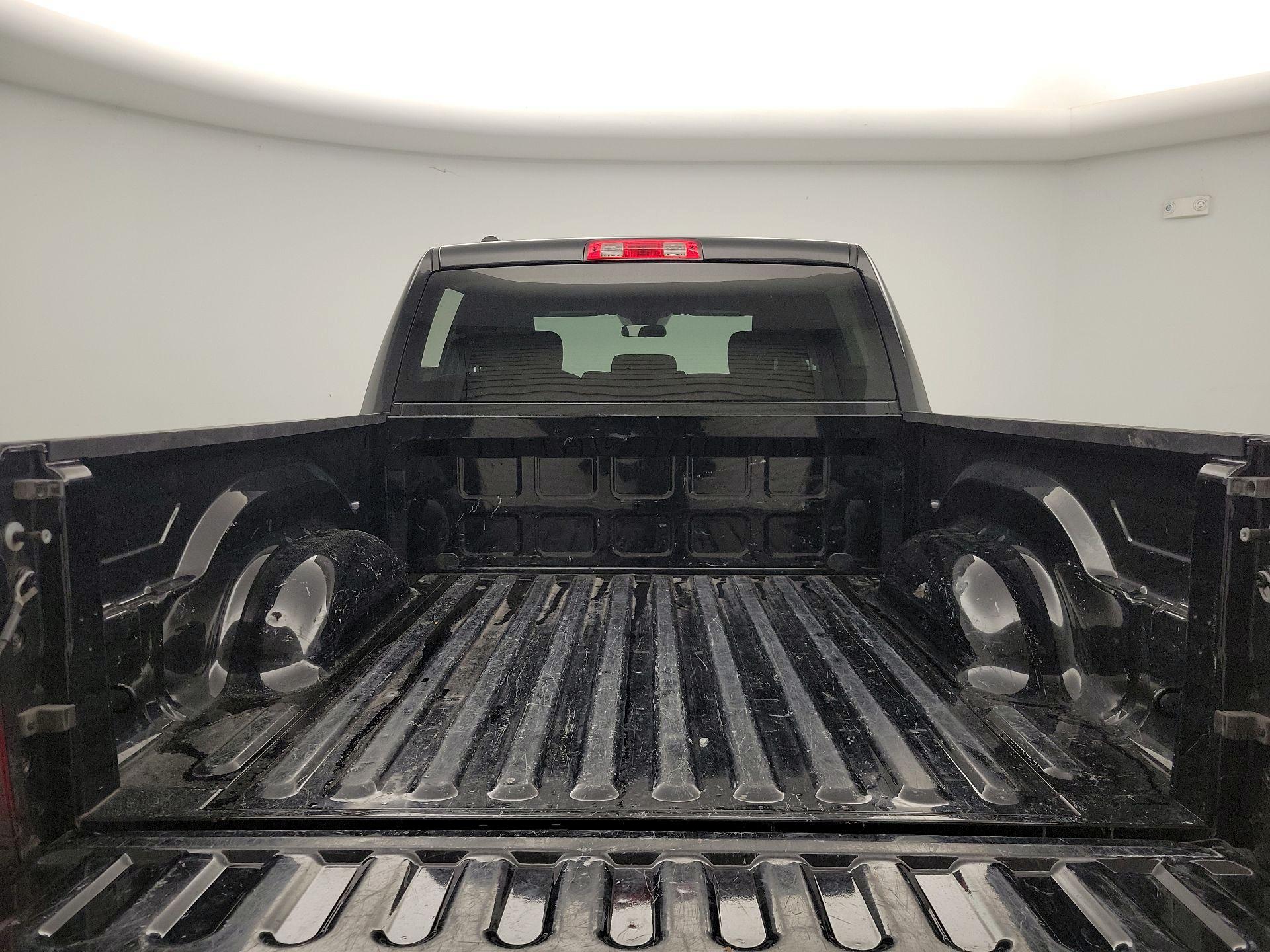 Thumbnail: 2023 RAM 1500 Classic - 20