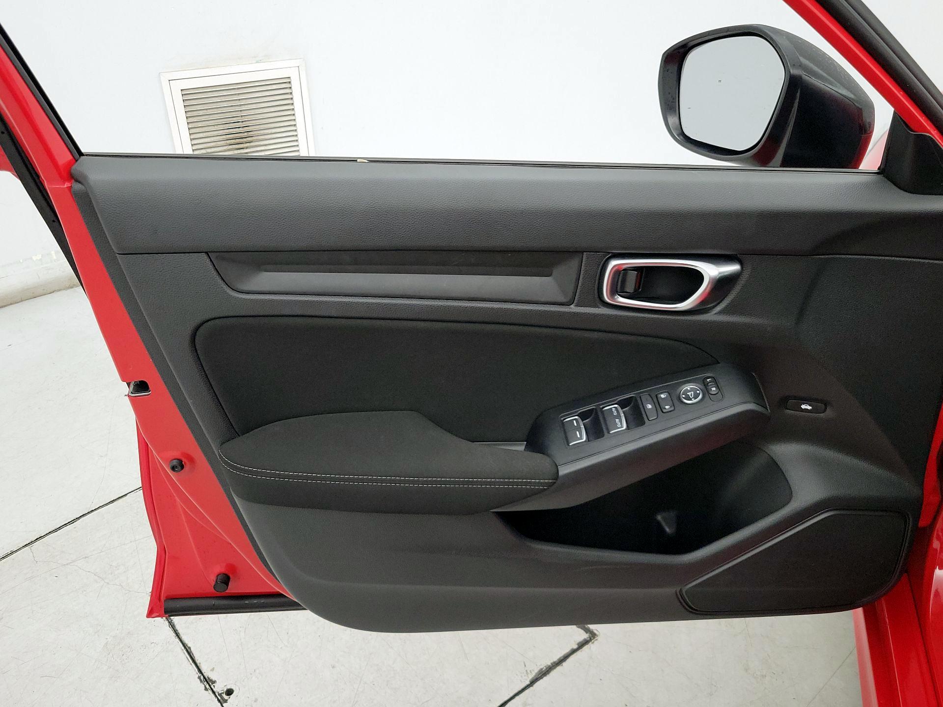 Thumbnail: 2024 Honda Civic - 12