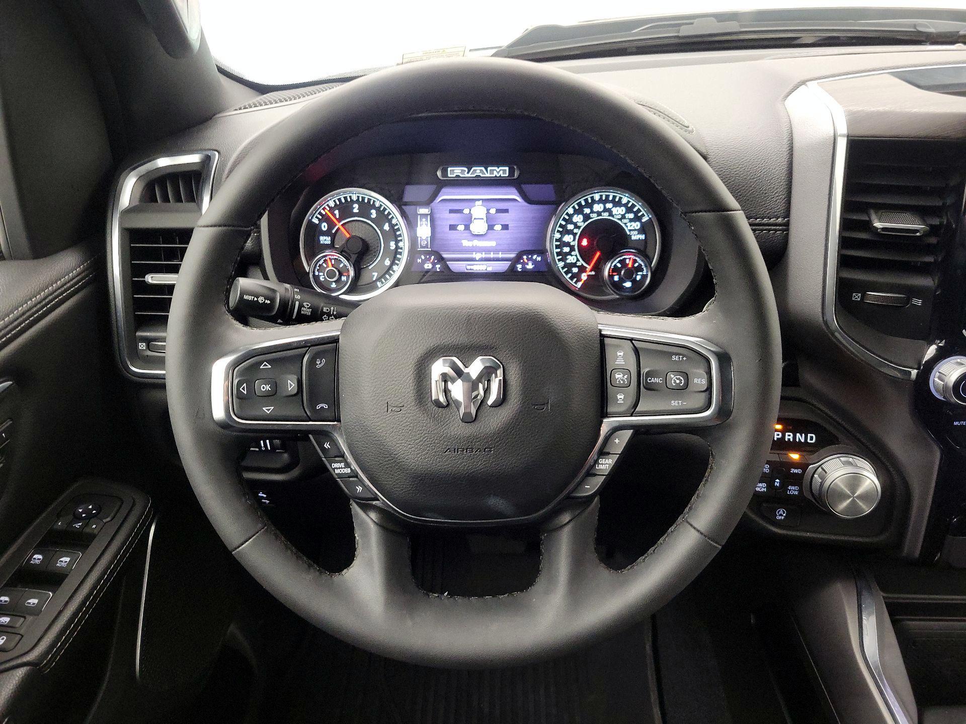 Thumbnail: 2025 RAM 1500 - 10