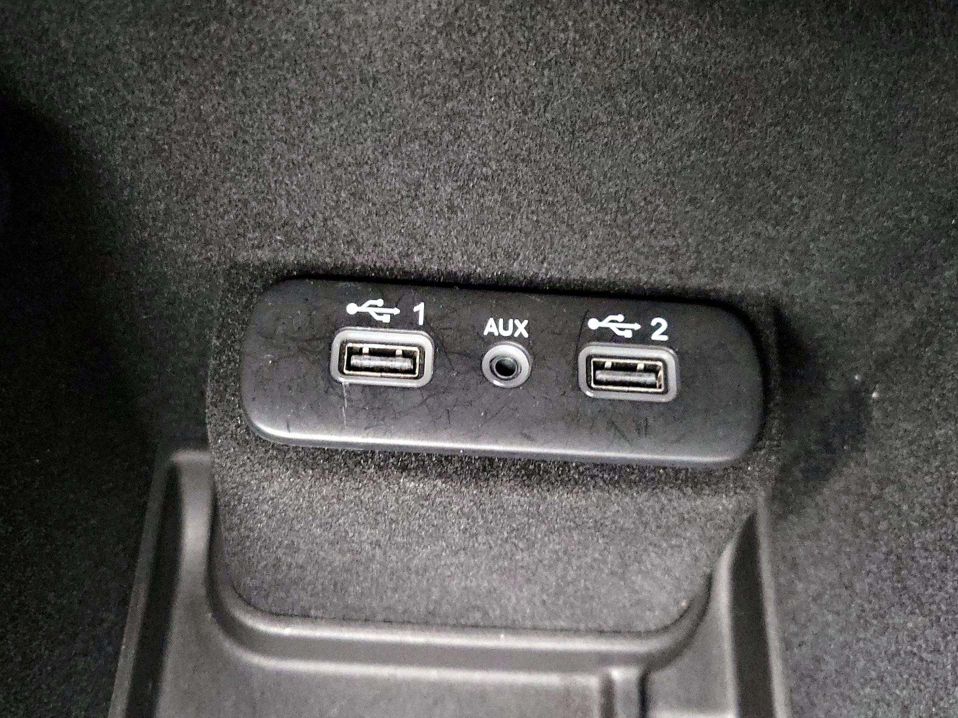 Thumbnail: 2022 Dodge Charger - 18