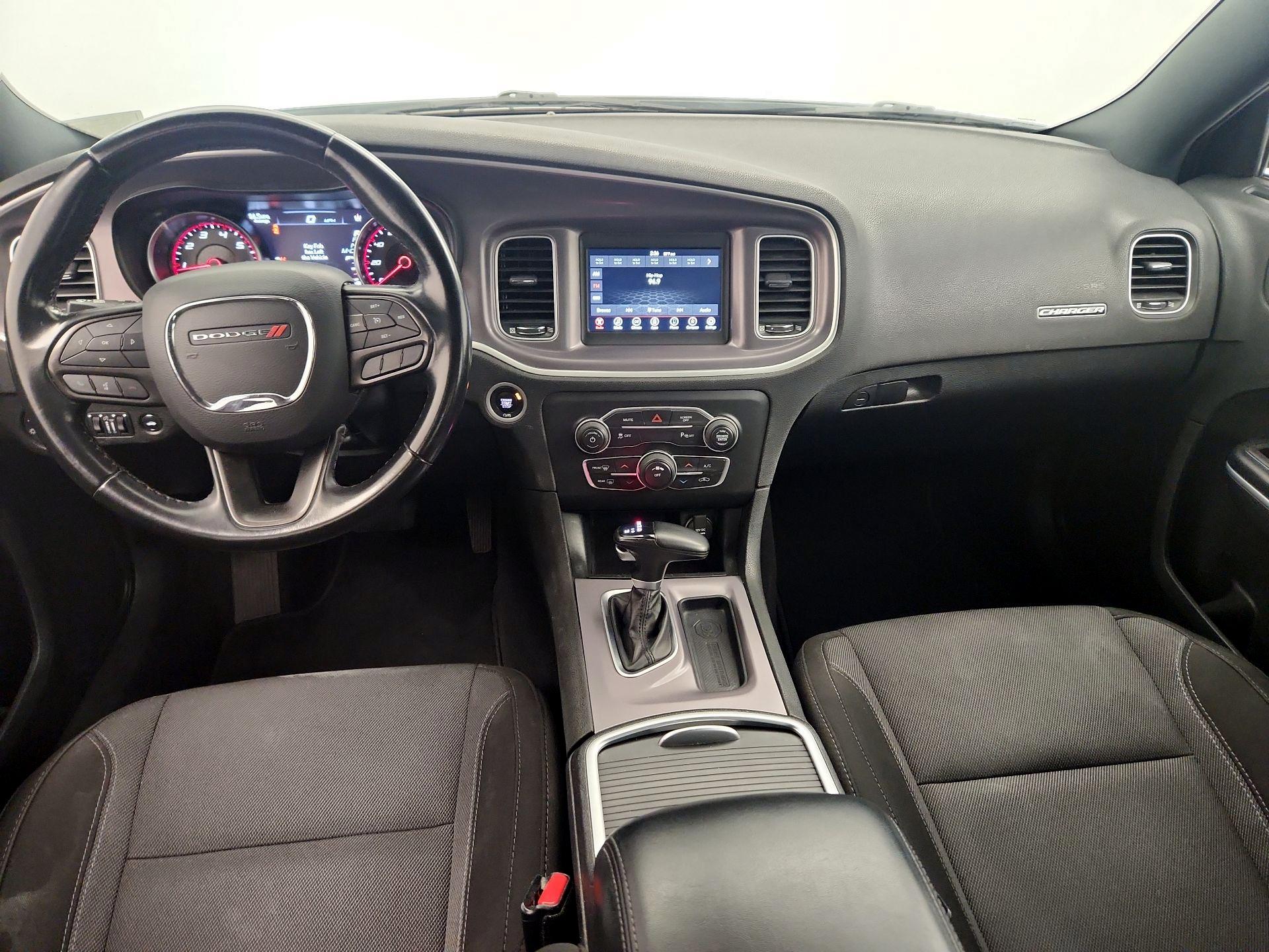 Thumbnail: 2022 Dodge Charger - 9