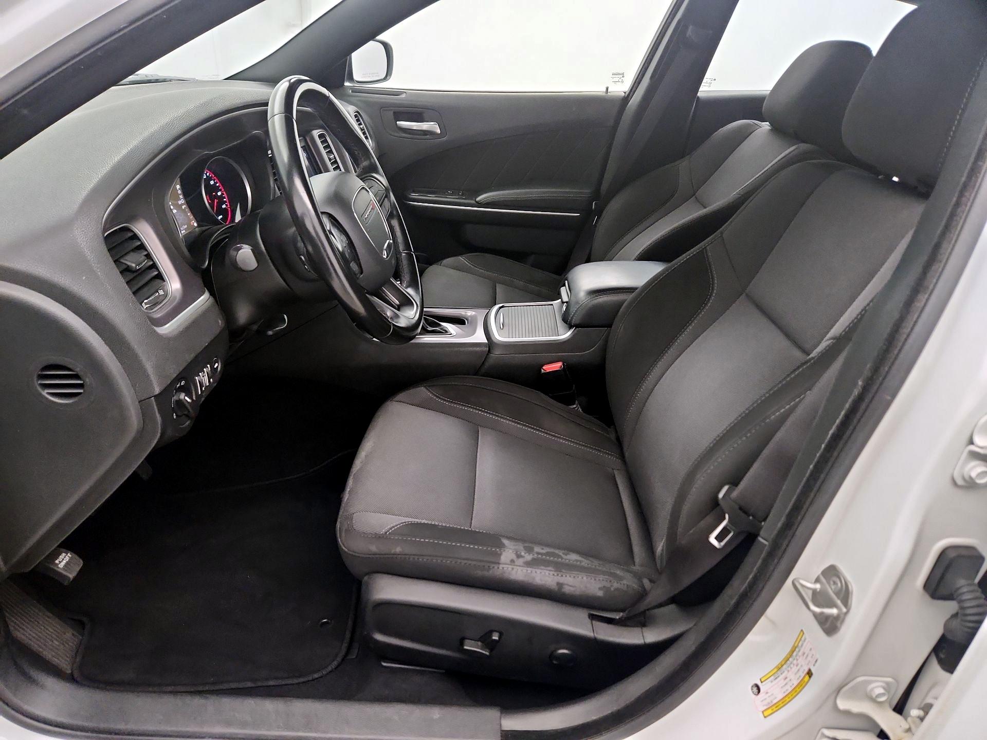 Thumbnail: 2022 Dodge Charger - 14