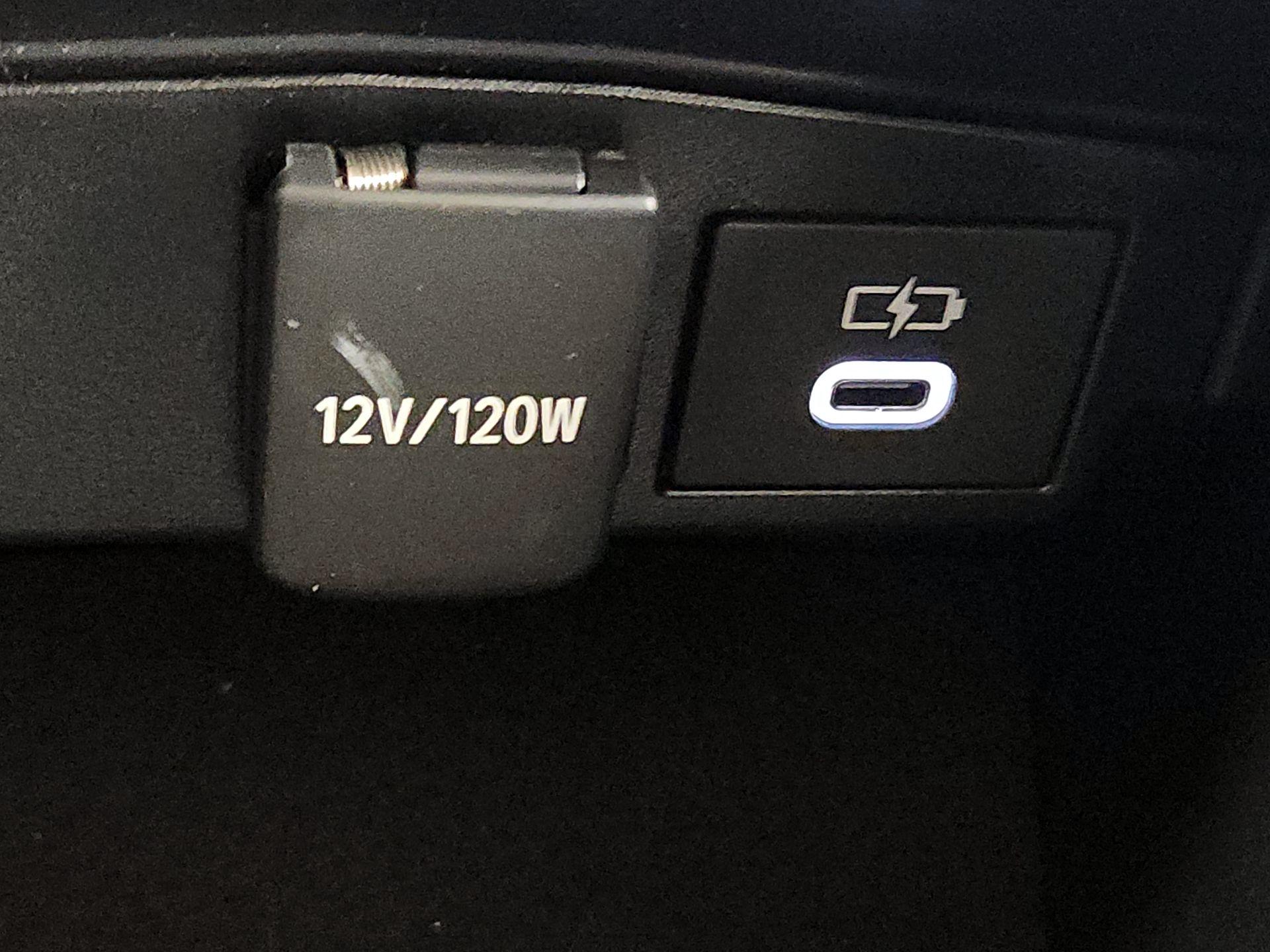 Thumbnail: 2024 Toyota Corolla - 18