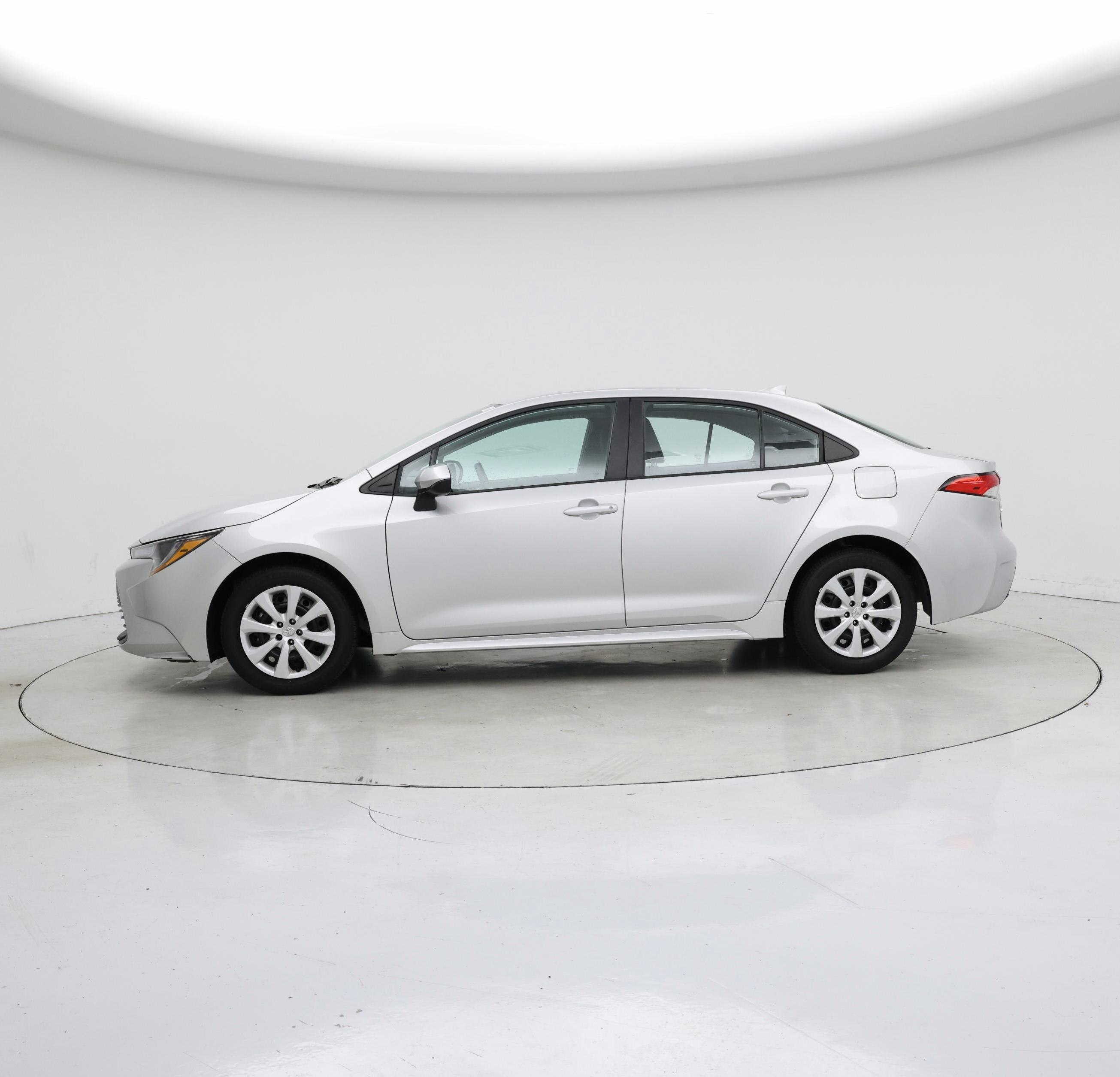 Thumbnail: 2024 Toyota Corolla - 3