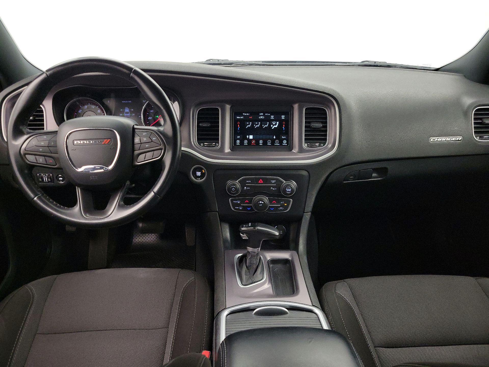 Thumbnail: 2022 Dodge Charger - 9