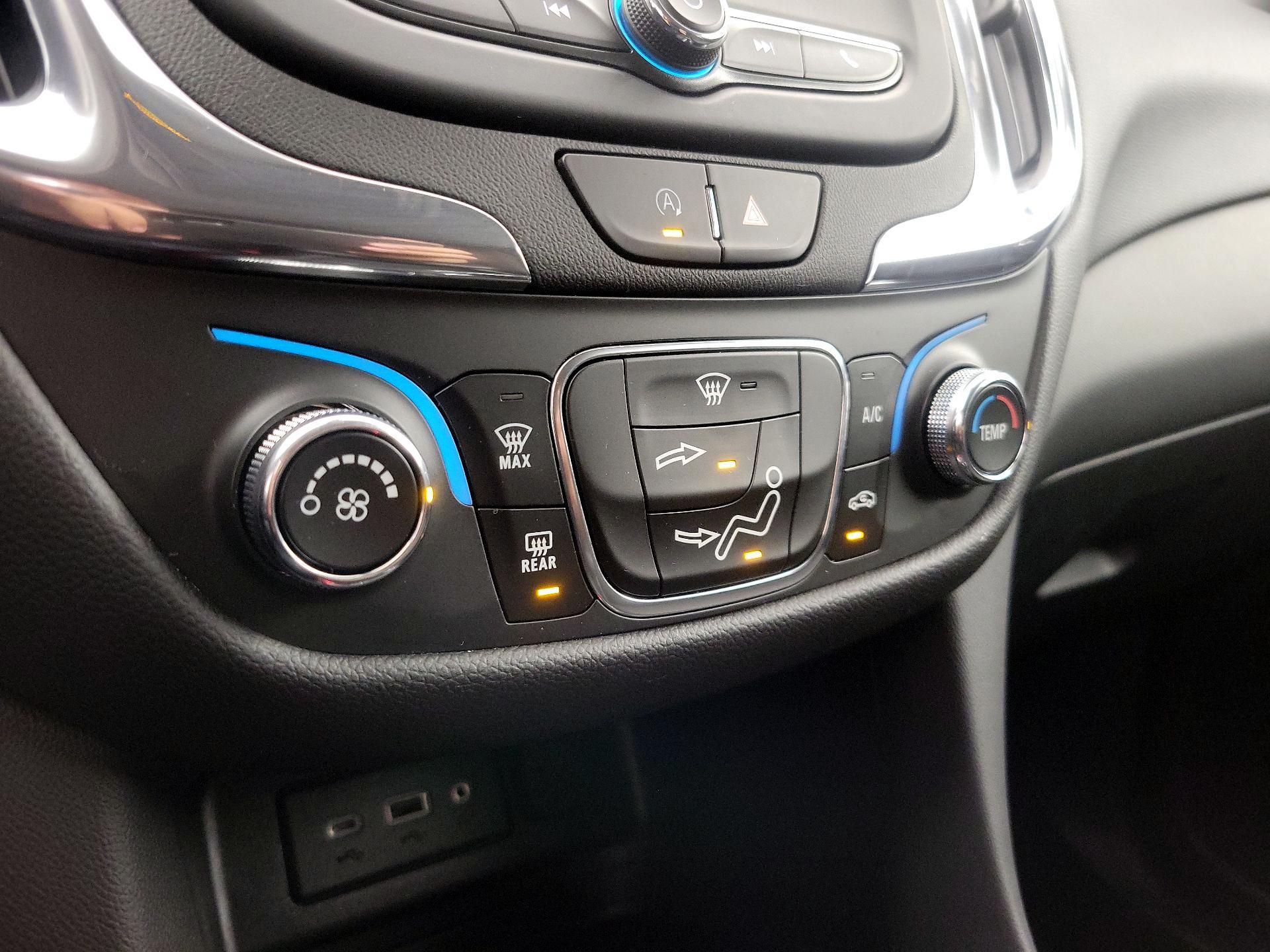 Thumbnail: 2023 Chevrolet Equinox - 16