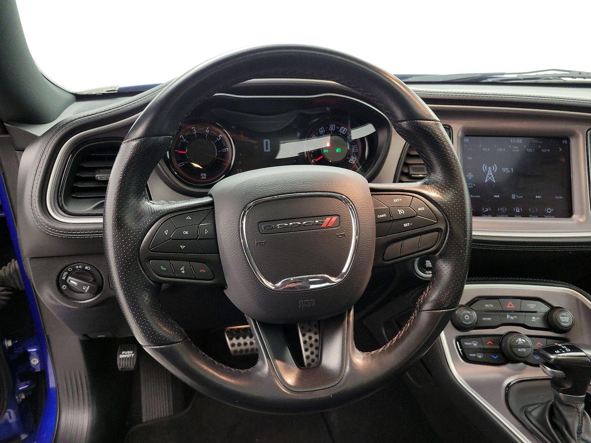 Thumbnail: 2022 Dodge Challenger - 10