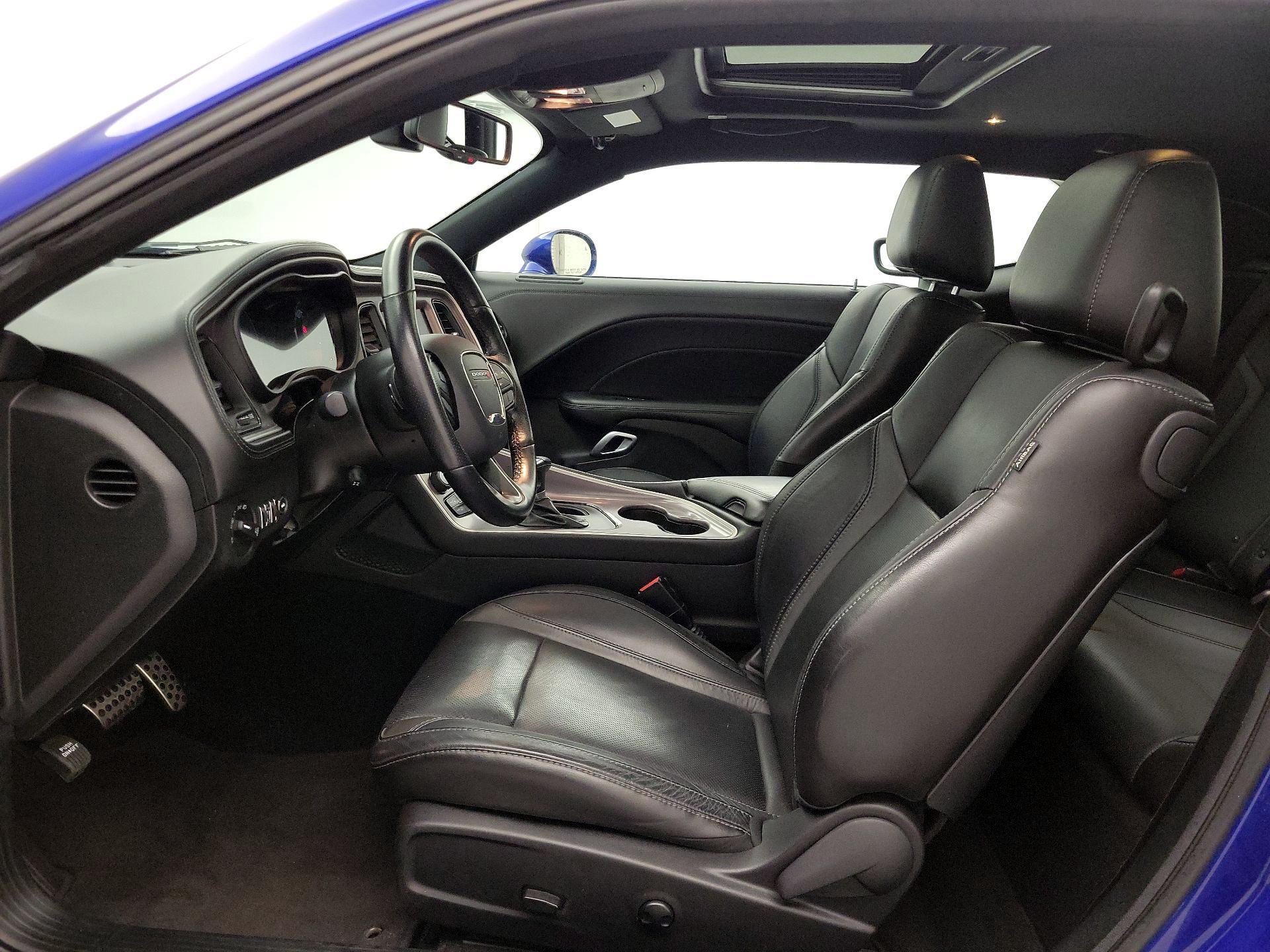 Thumbnail: 2022 Dodge Challenger - 11