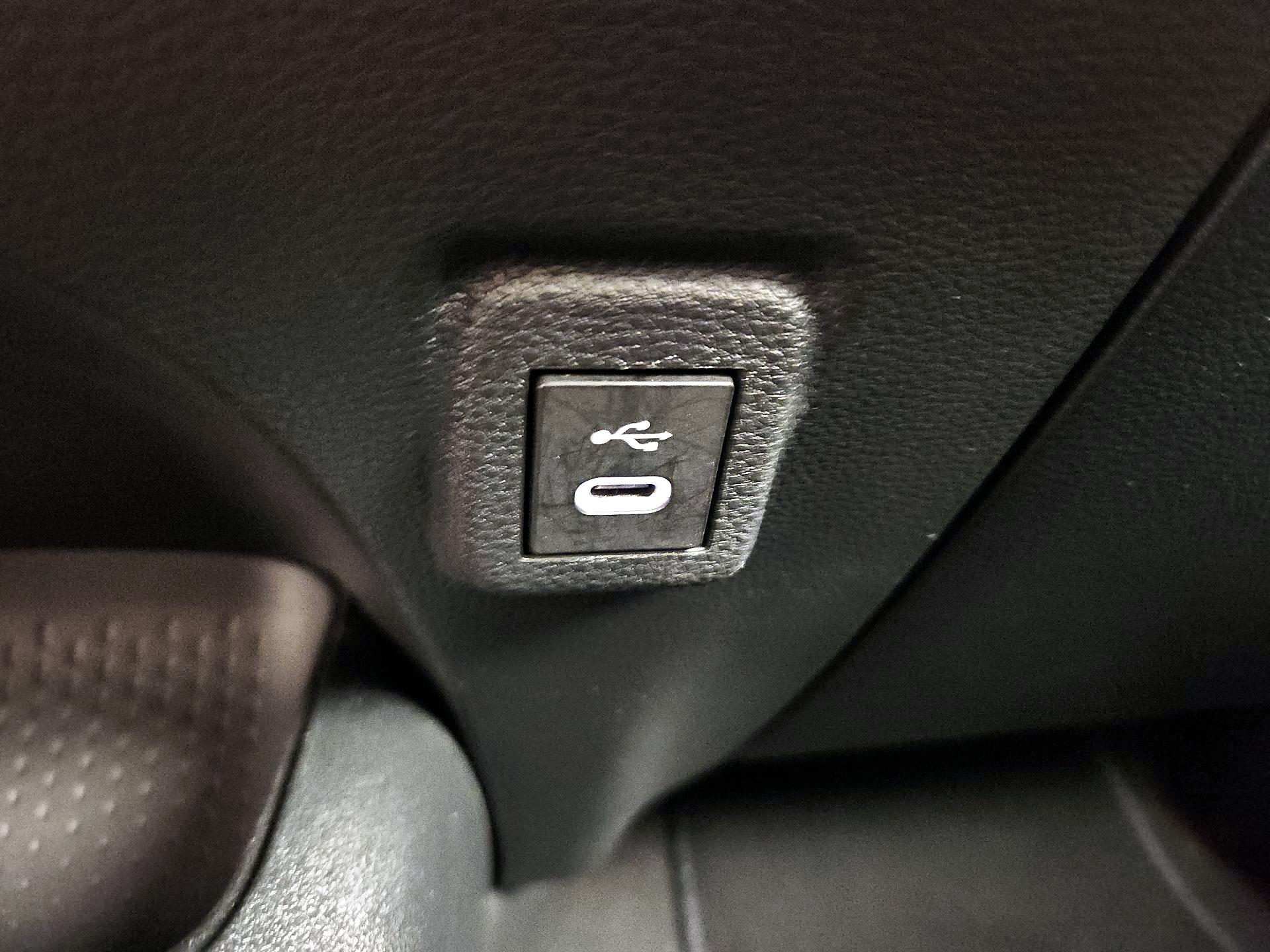 Thumbnail: 2024 Toyota Corolla - 18