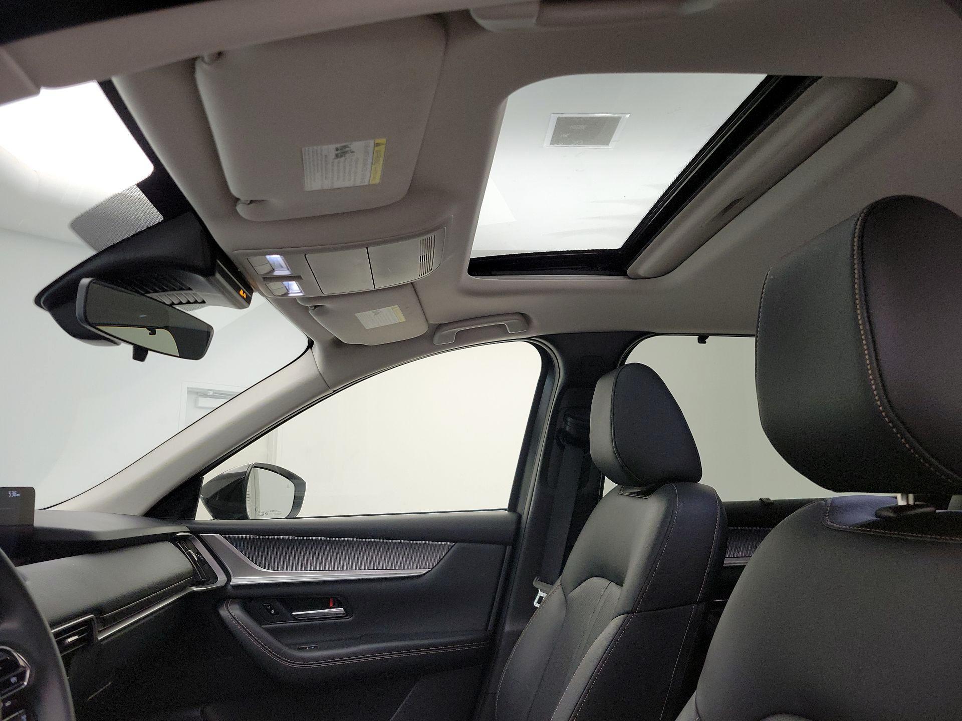 Thumbnail: 2025 Mazda CX-70 - 18