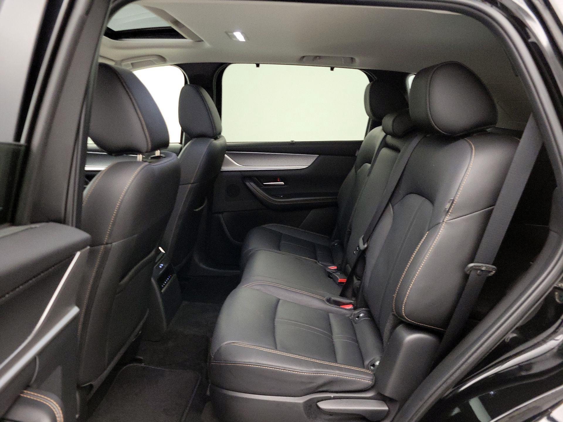 Thumbnail: 2025 Mazda CX-70 - 19