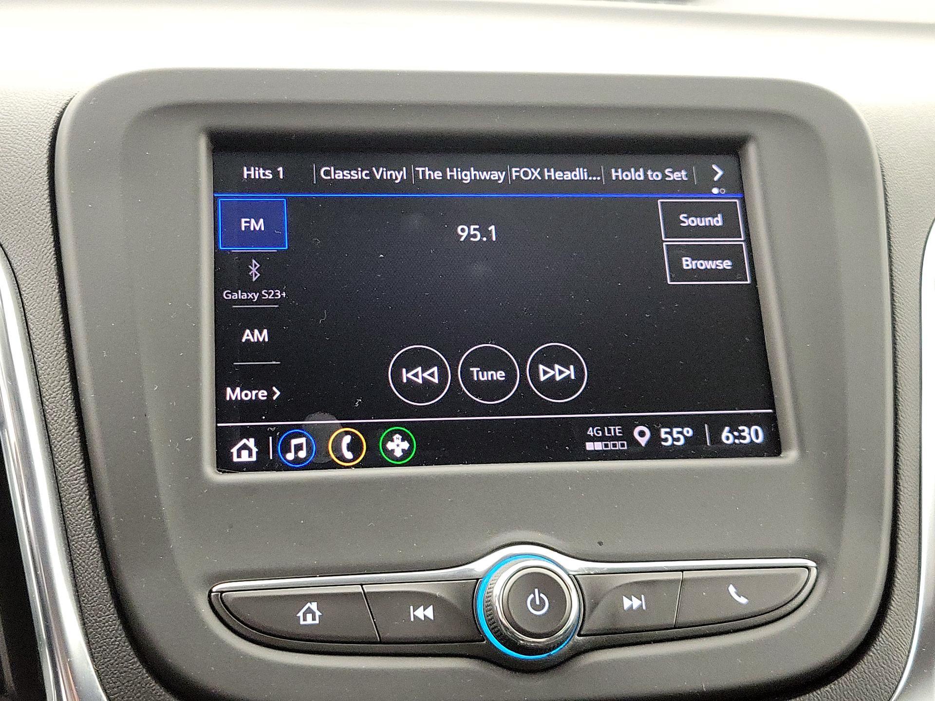 Thumbnail: 2023 Chevrolet Equinox - 15