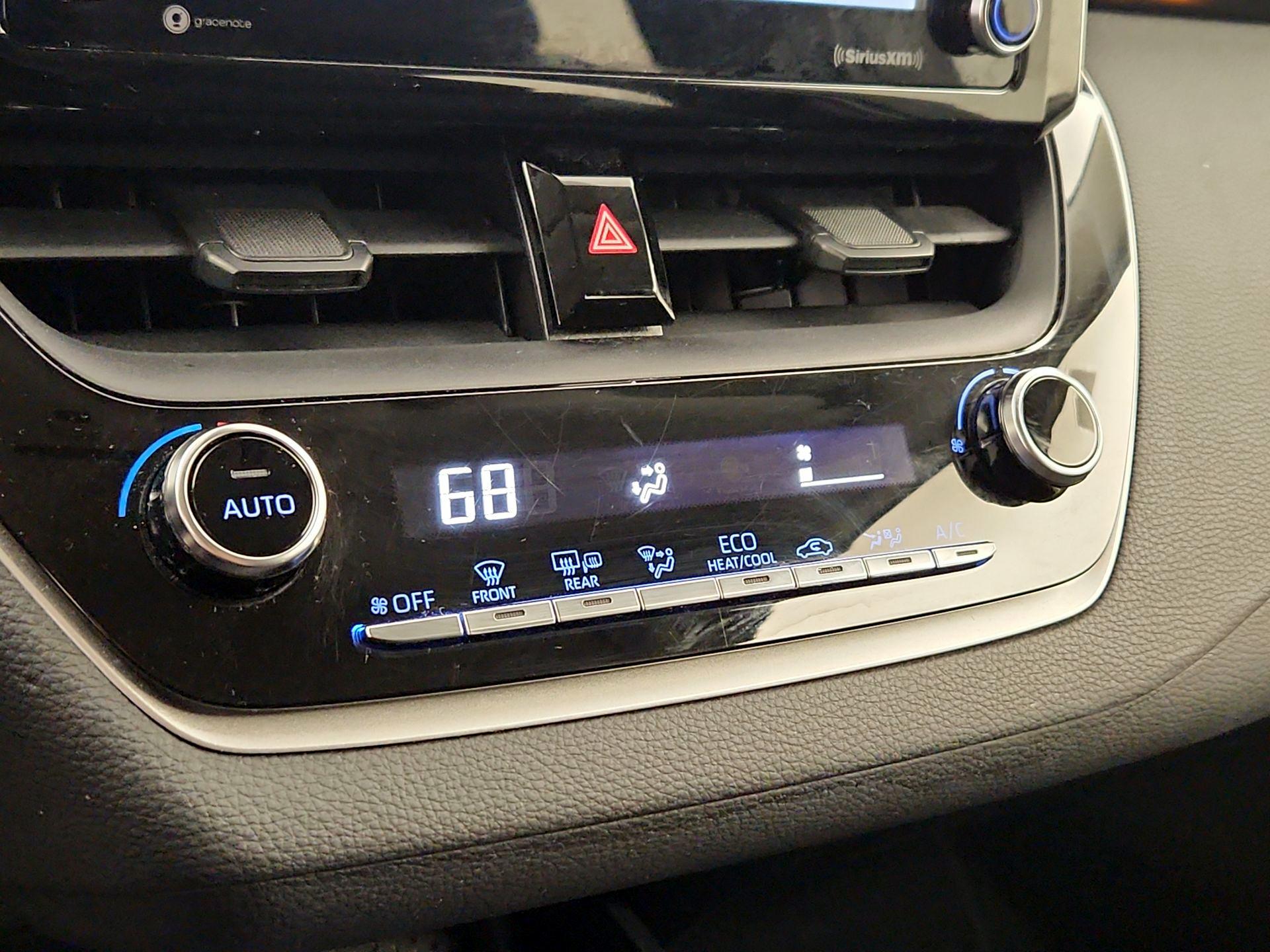 Thumbnail: 2021 Toyota Corolla - 16