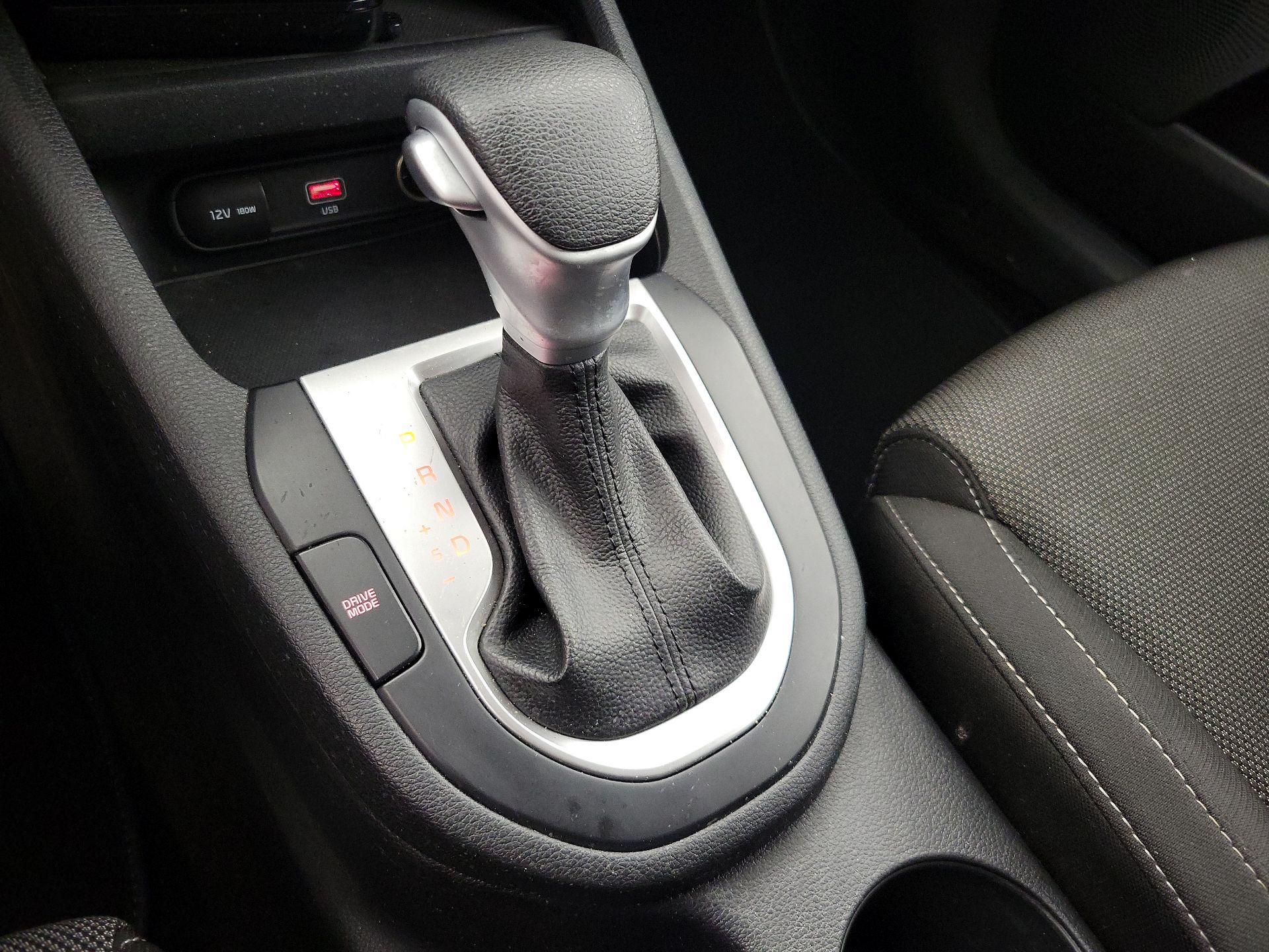 Thumbnail: 2023 Kia Forte - 17