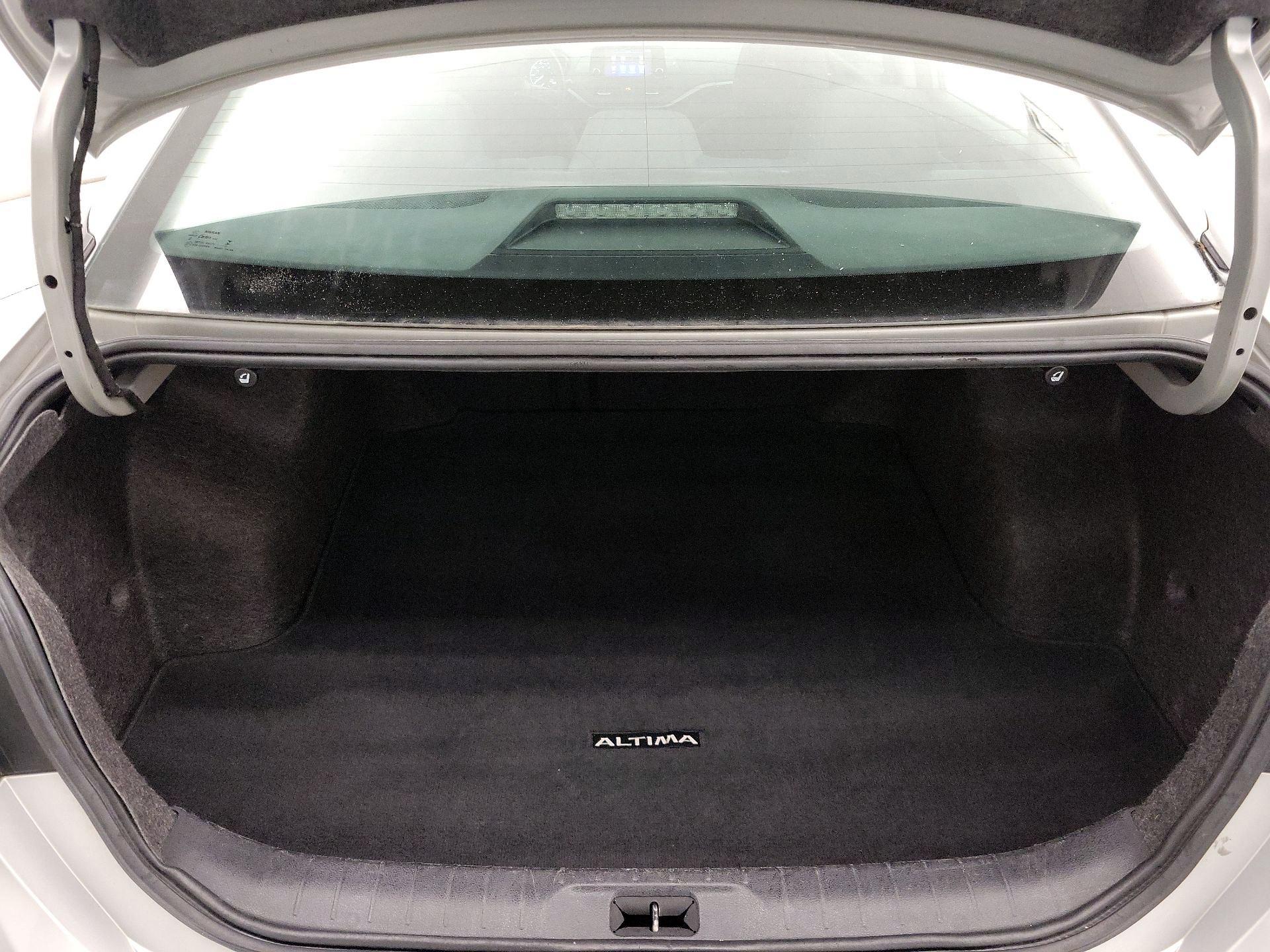 Thumbnail: 2023 Nissan Altima - 20