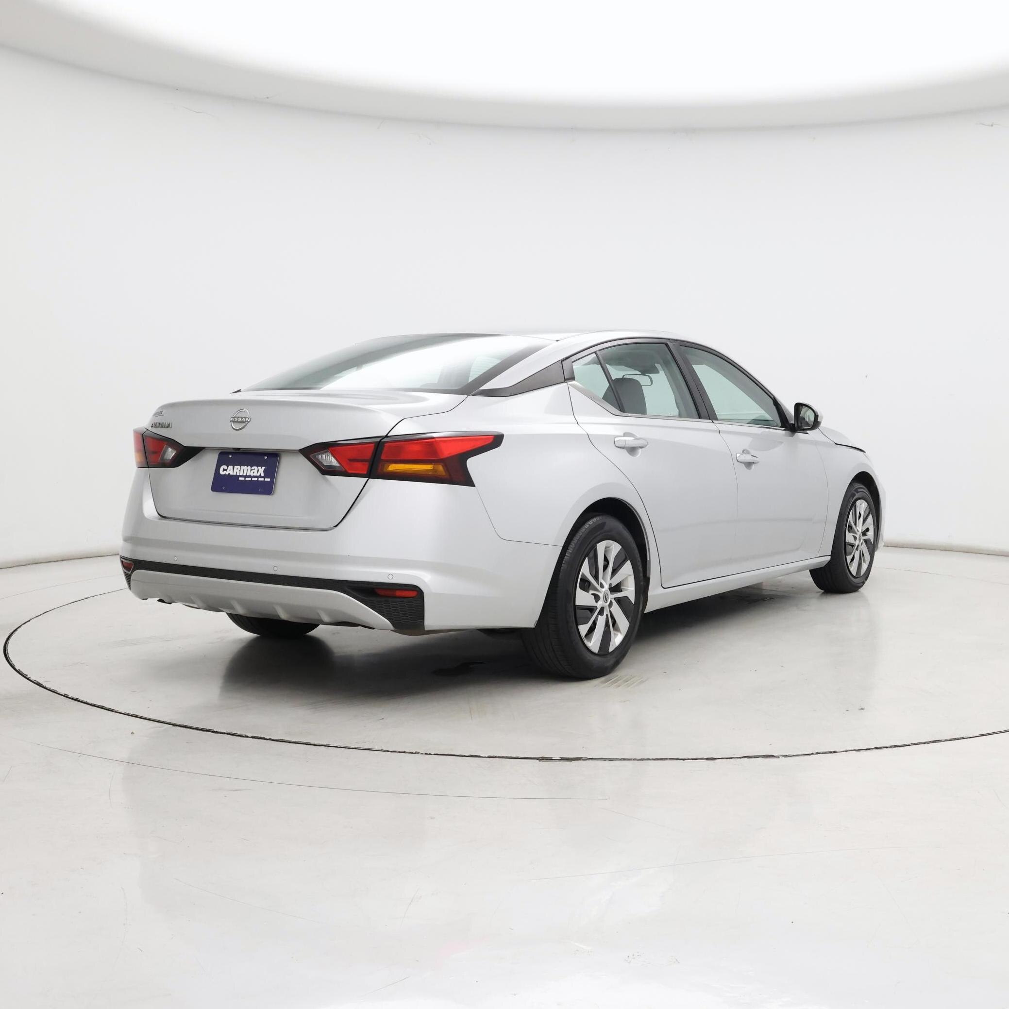 Thumbnail: 2023 Nissan Altima - 8