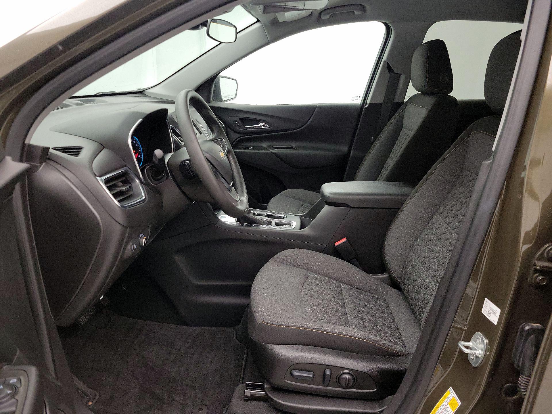 Thumbnail: 2023 Chevrolet Equinox - 11