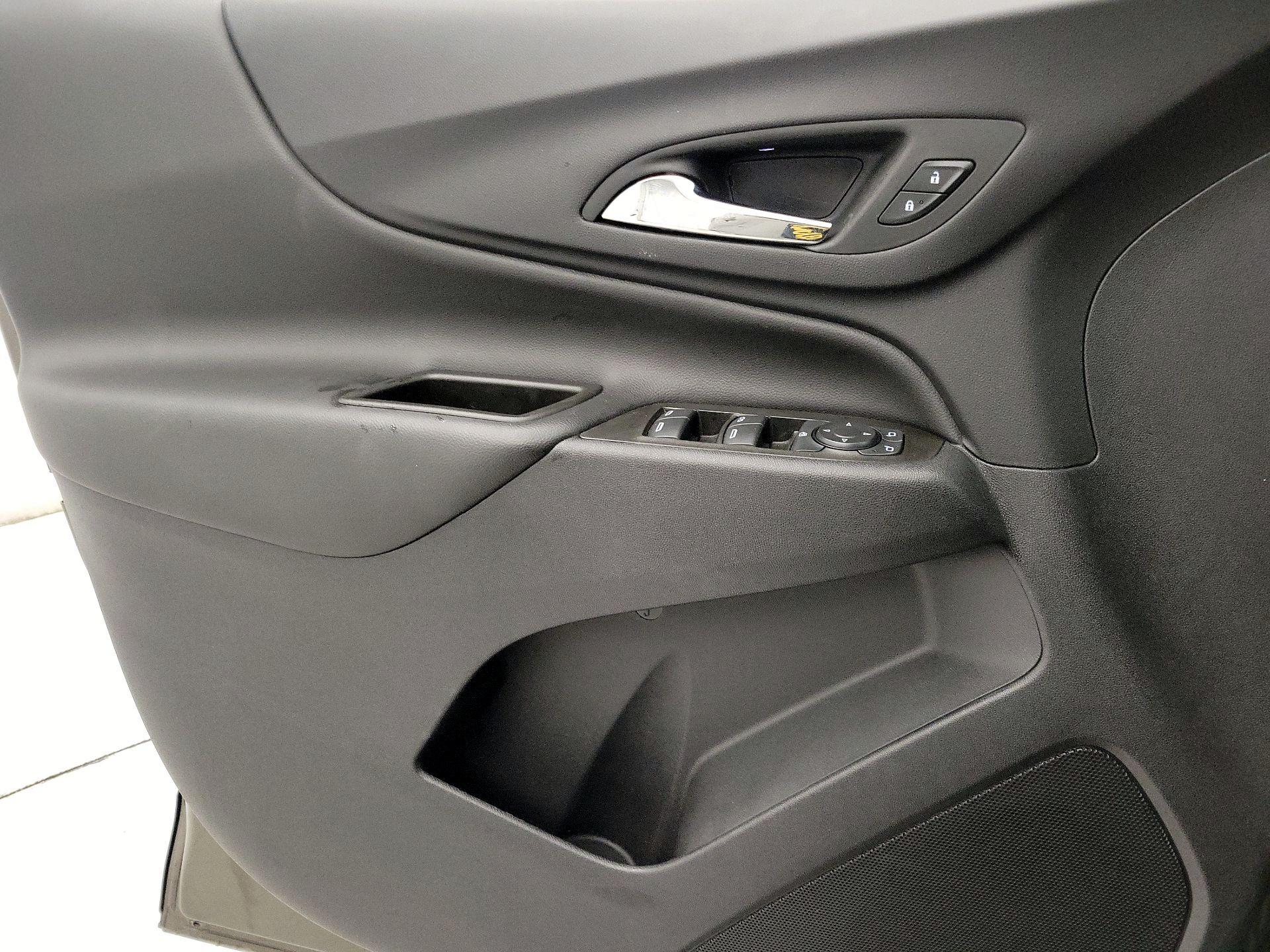 Thumbnail: 2023 Chevrolet Equinox - 12