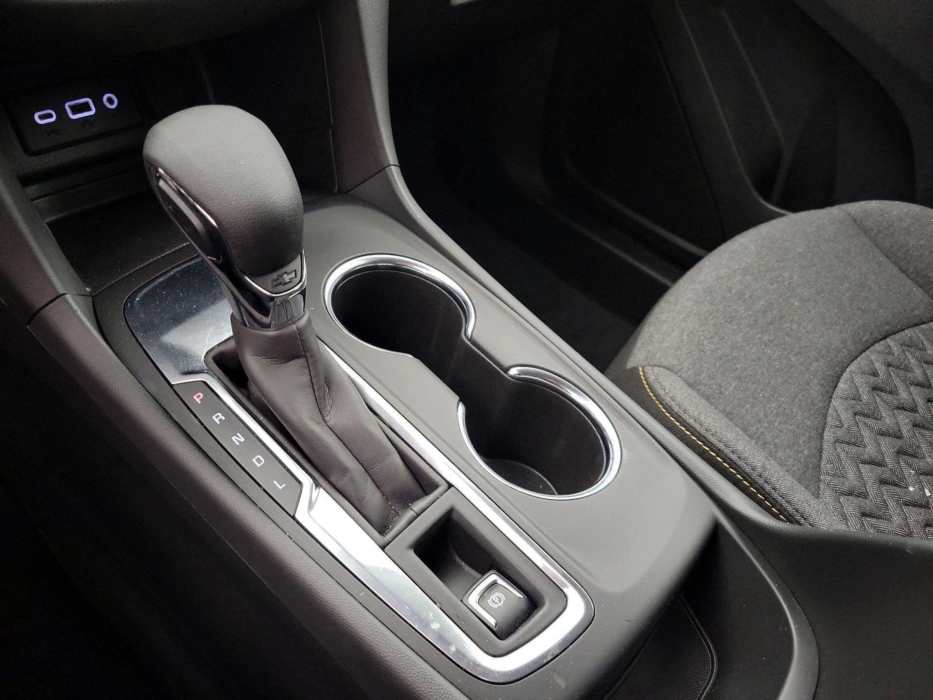 Thumbnail: 2023 Chevrolet Equinox - 17