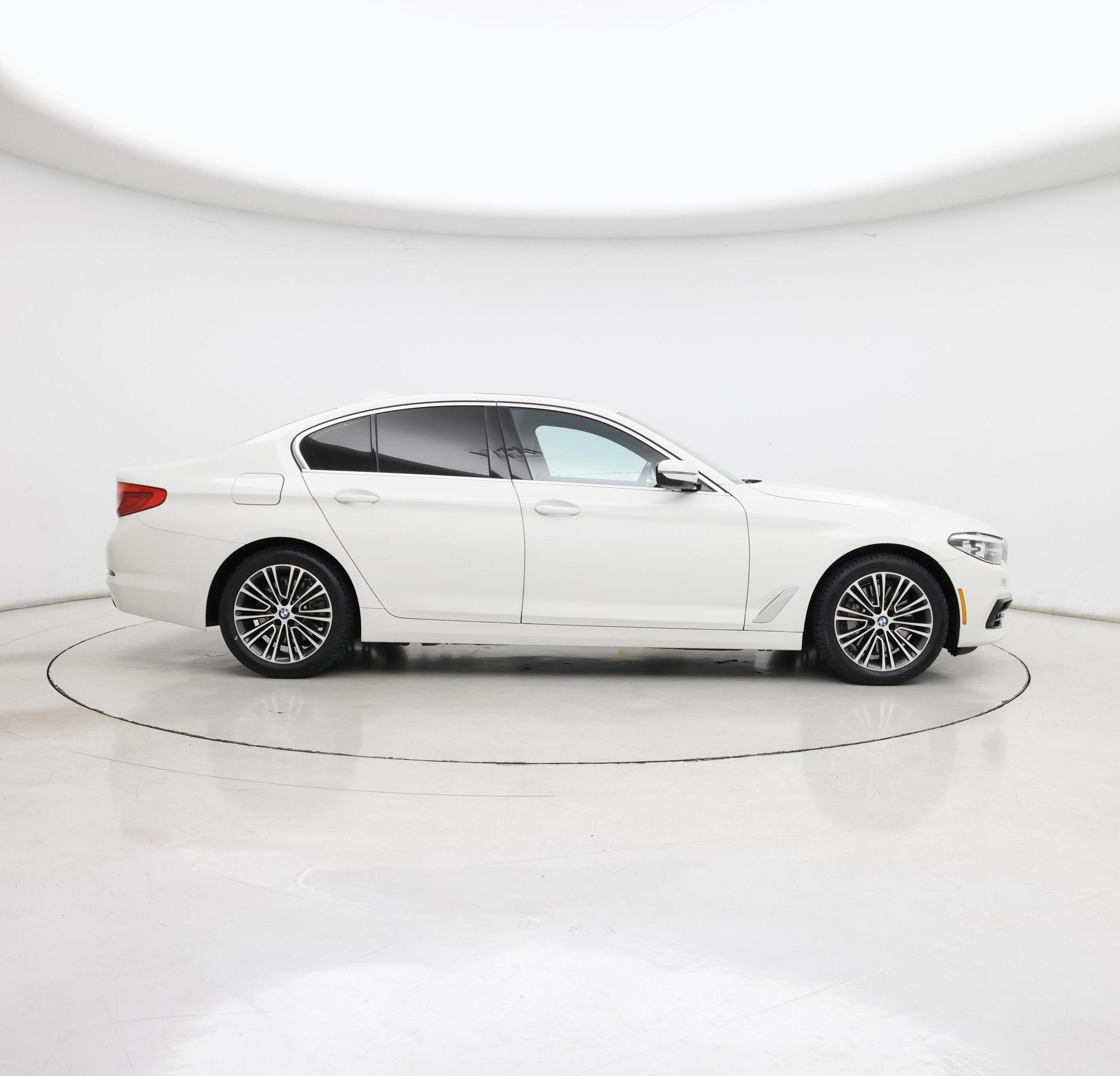 Thumbnail: 2020 BMW 5 Series - 7