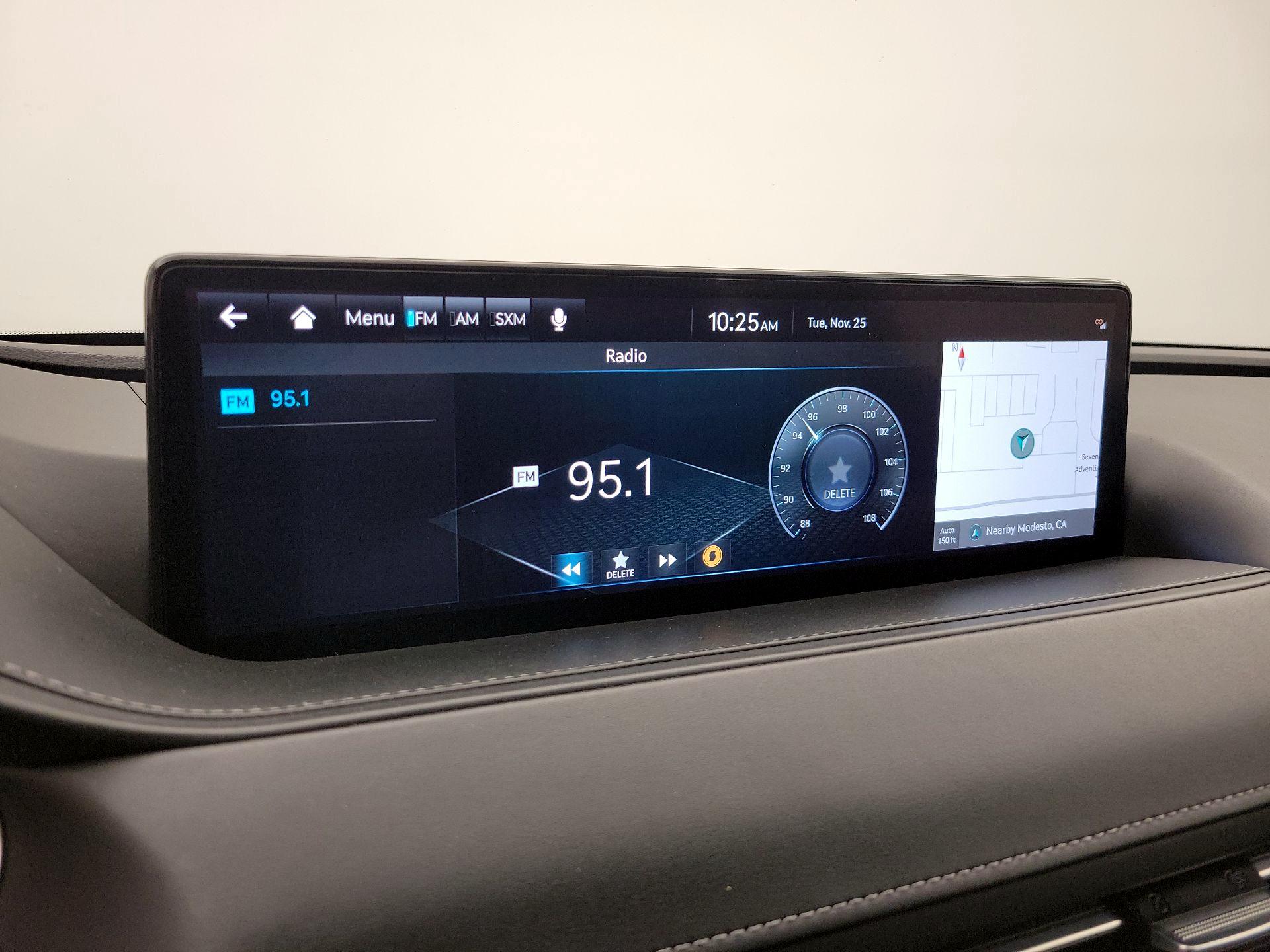 Thumbnail: 2023 Genesis G80 - 16