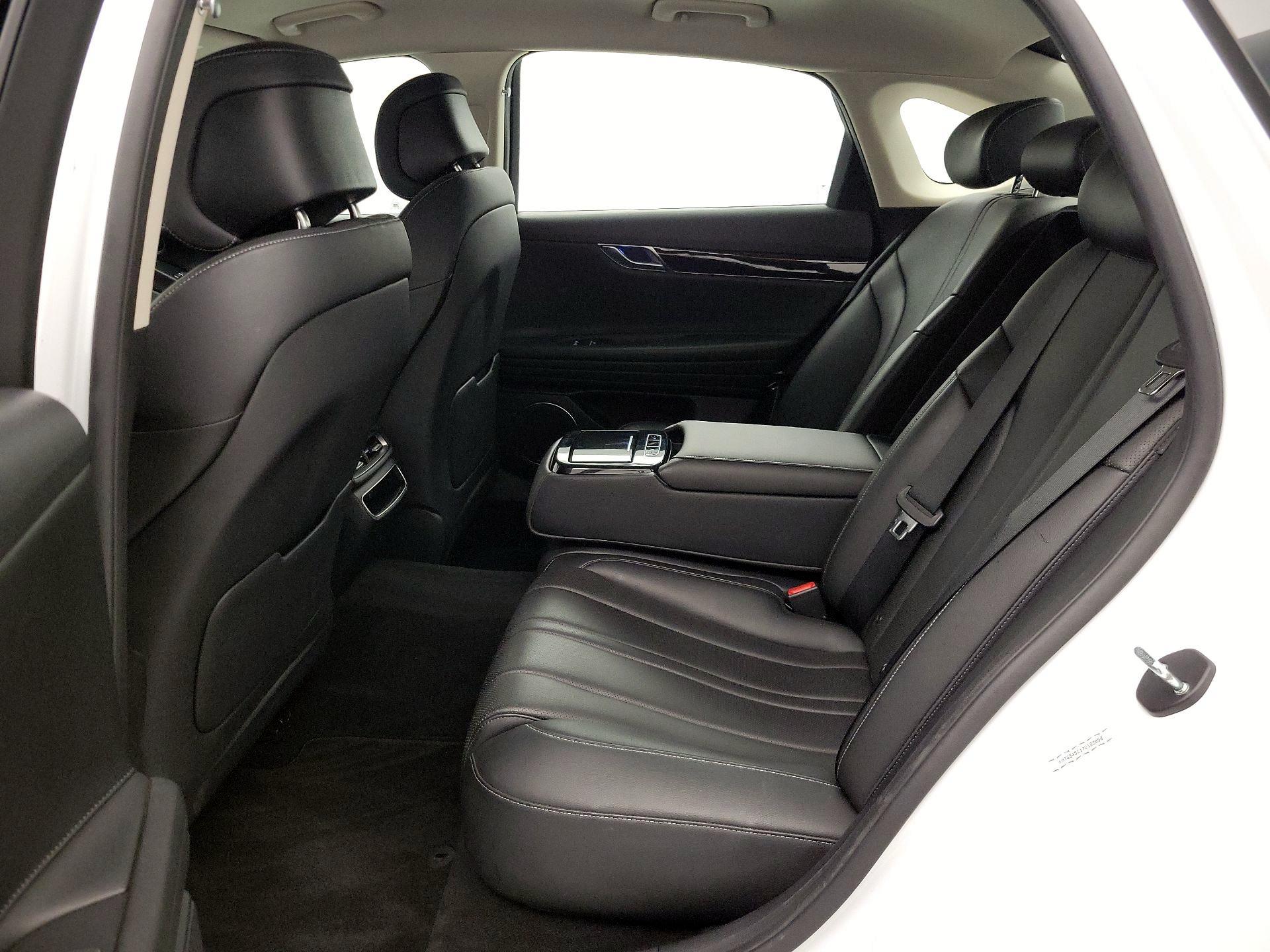 Thumbnail: 2023 Genesis G80 - 19