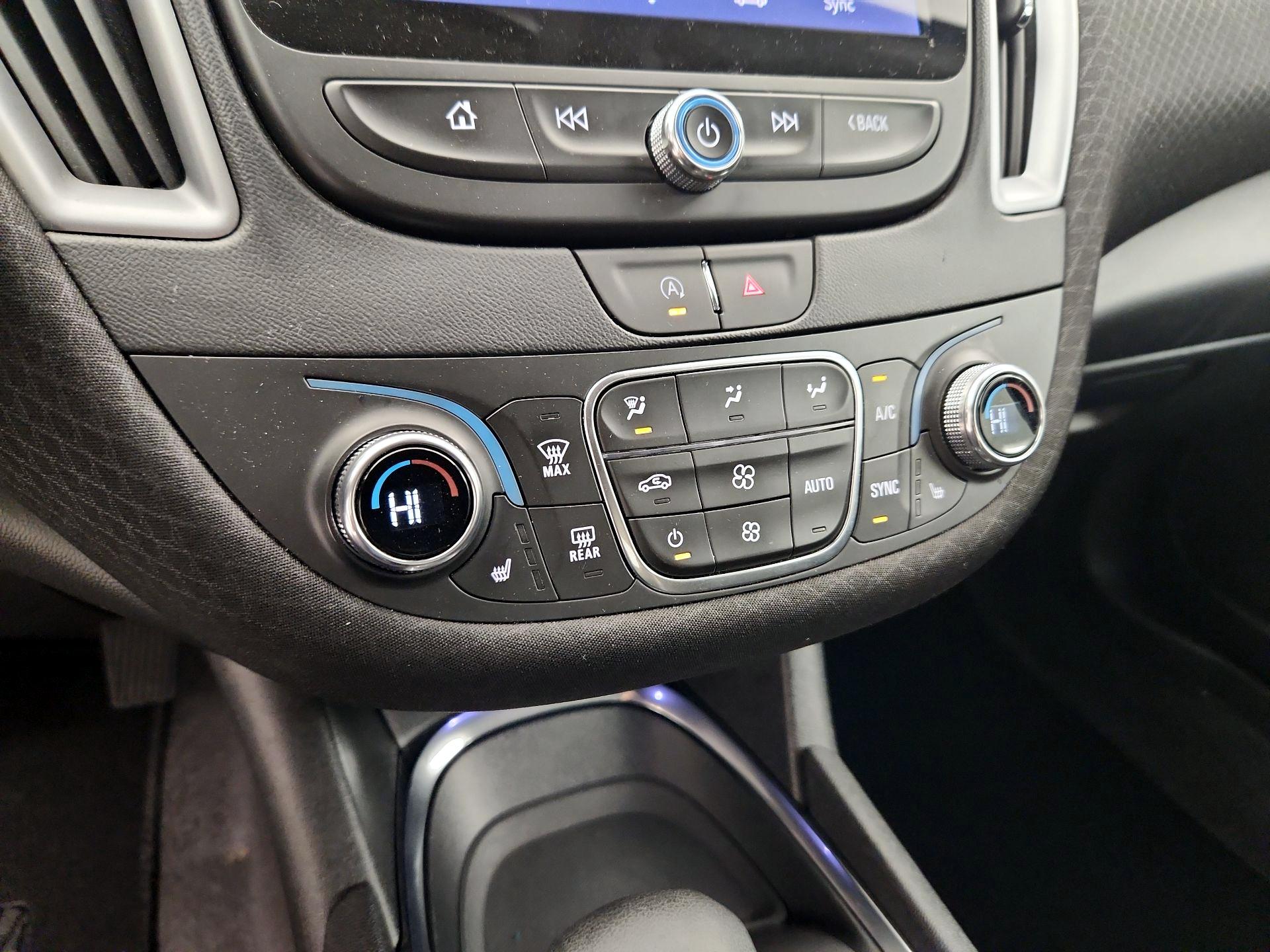 Thumbnail: 2023 Chevrolet Malibu - 16